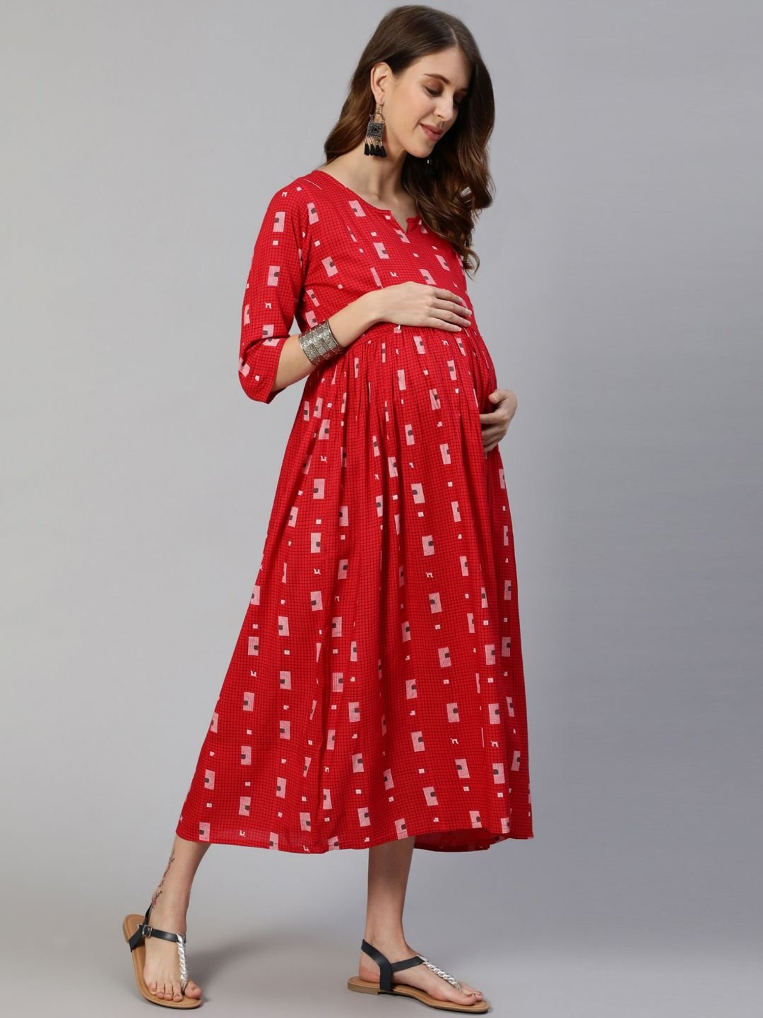 Anubhutee Red Print Maternity Dress