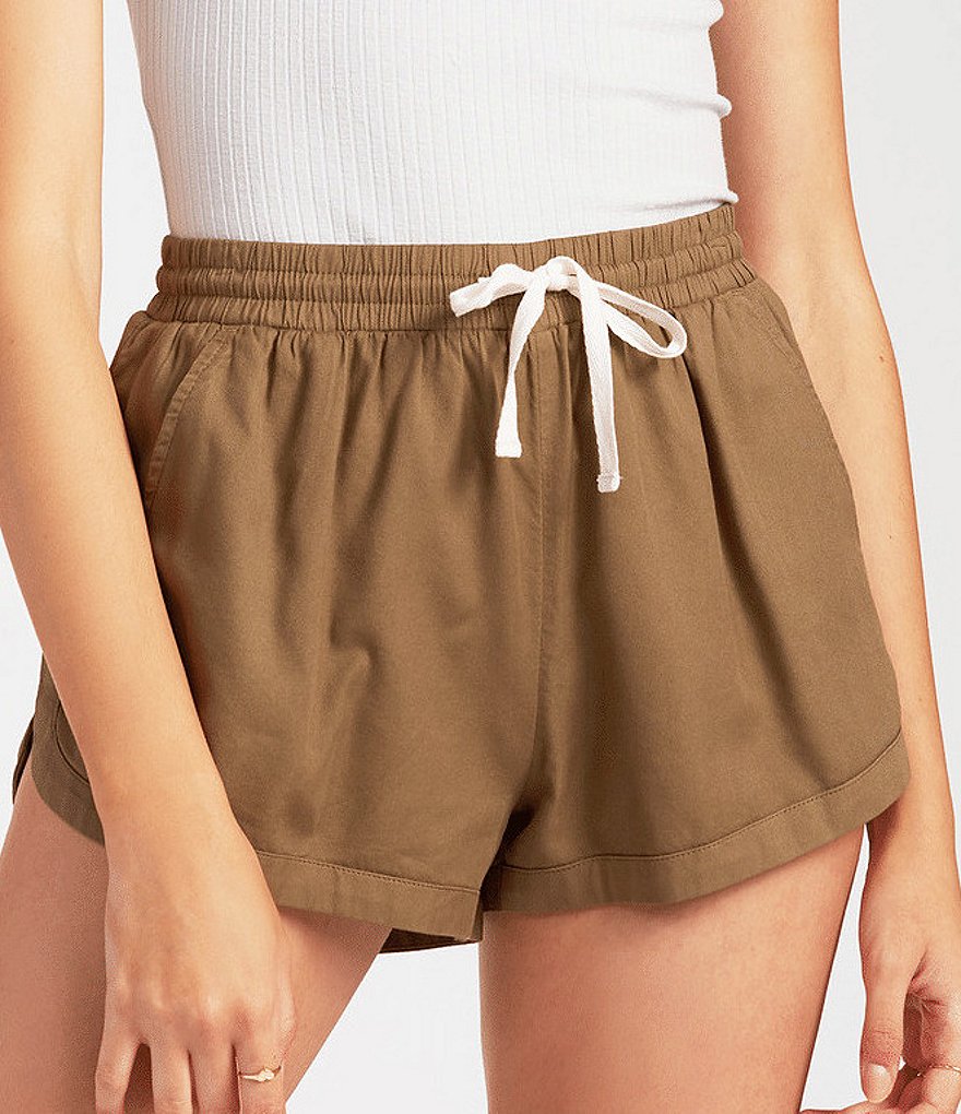 Guess Brynn Tropical Floral Mid Rise Linen Shorts