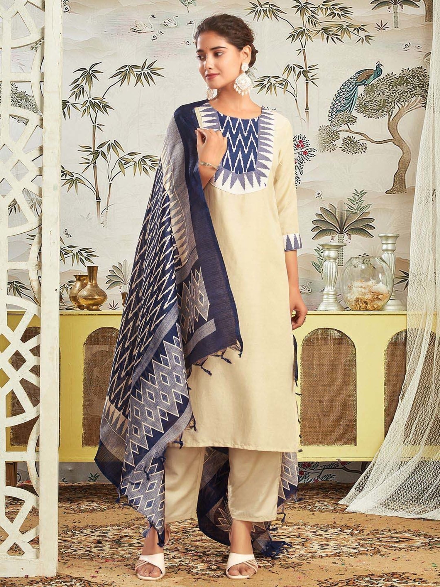 Skylee Beige Printed Kurta Pant Set With Dupatta