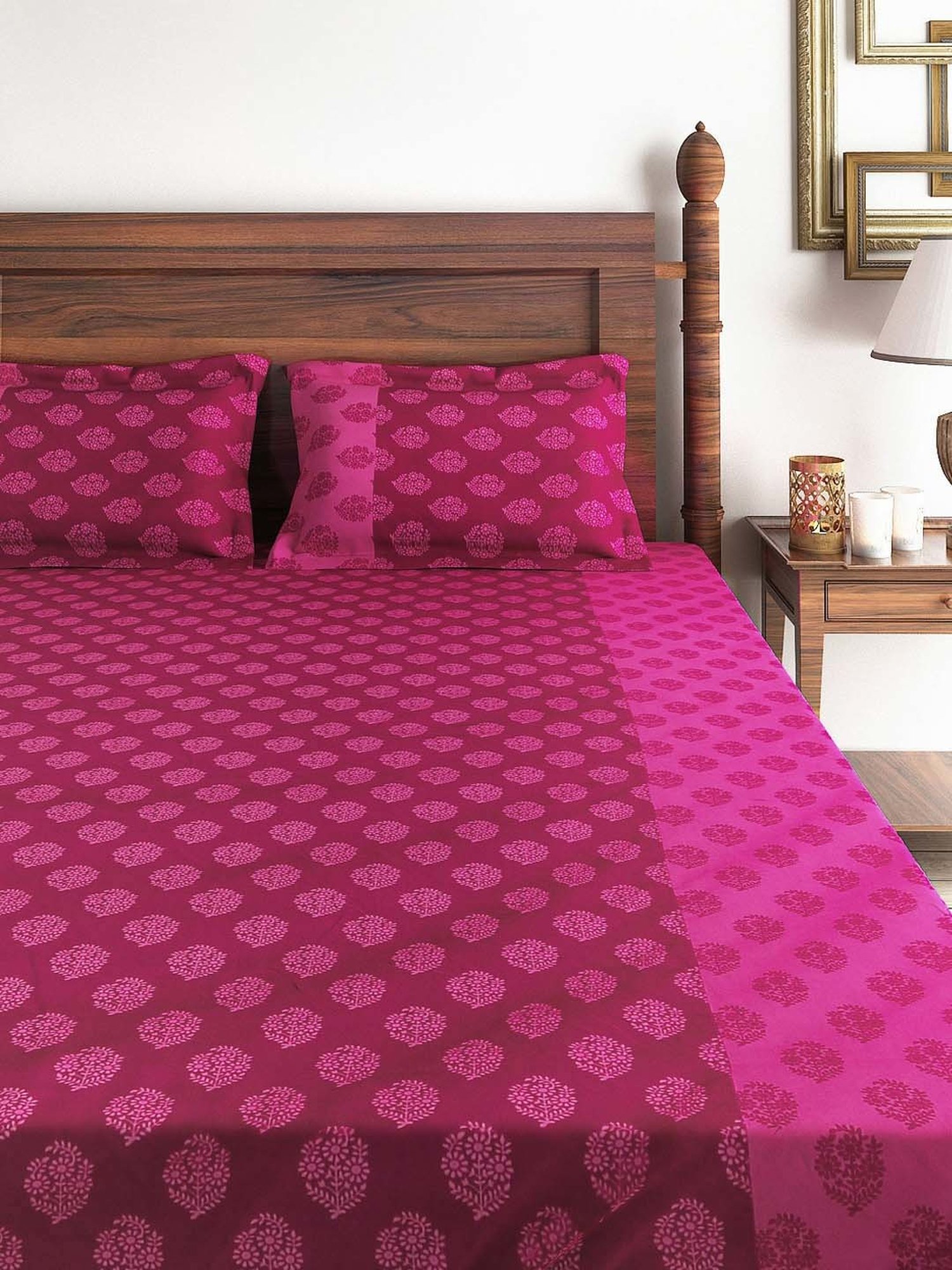 Swayam   Floral Pink & Maroon 200 TC Cotton King Bedsheet with 2 Pillow Covers