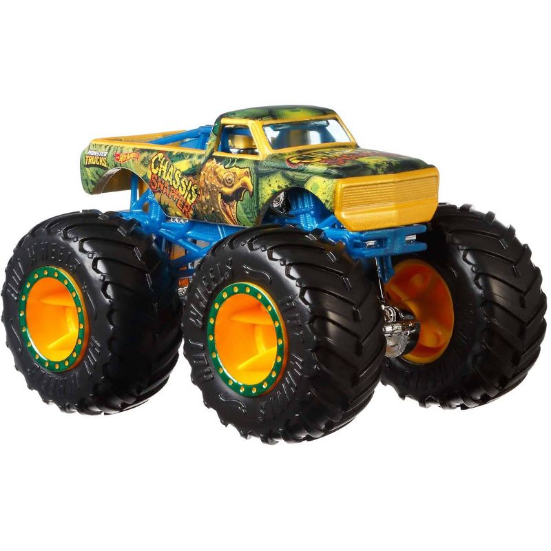Hot Wheels Monster Trucks 1:64 Critter Crashers 5pk - Styles May Vary