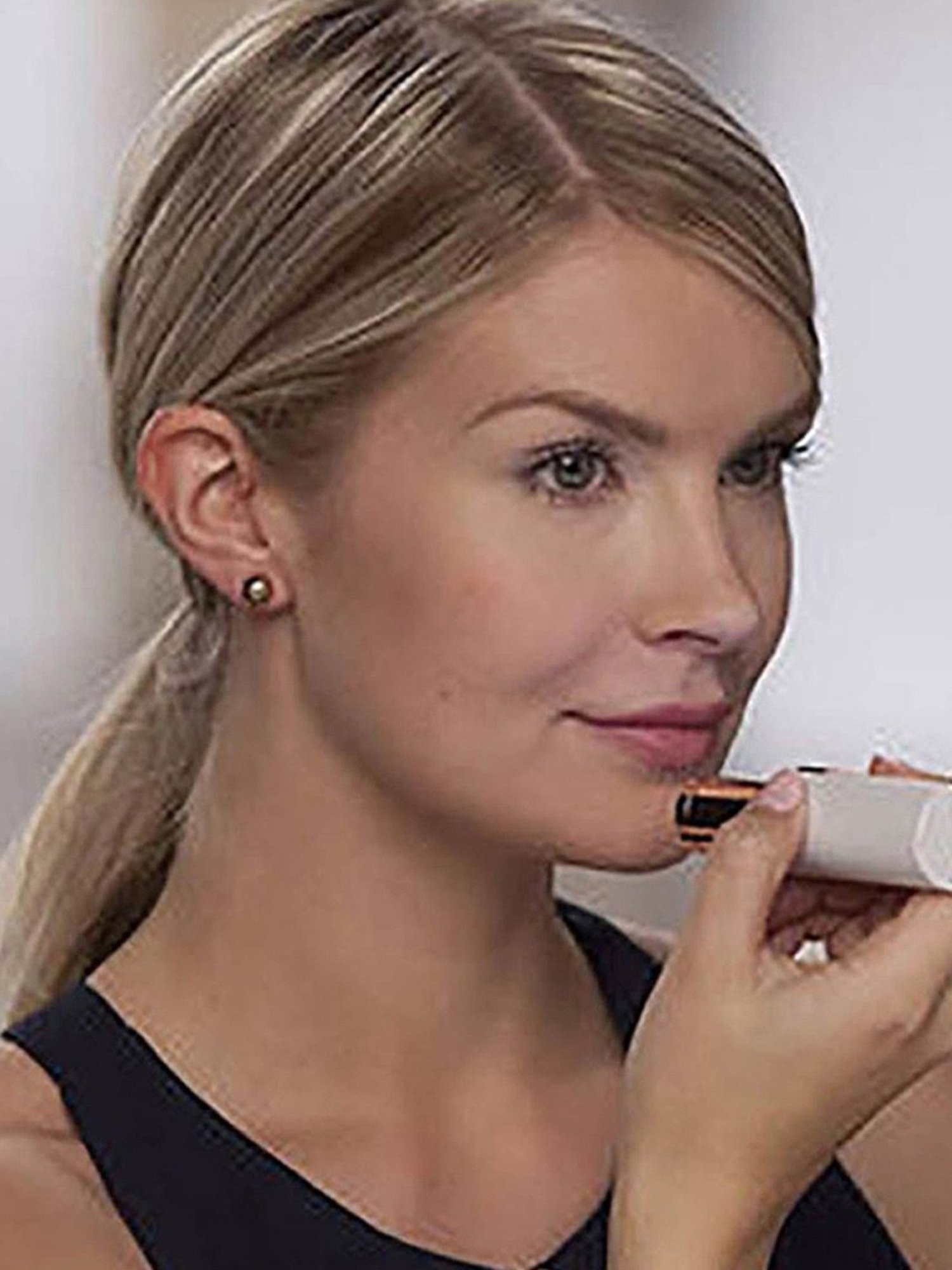 Beurer HL 70 Epilator - 30 Min Run Time (White and Gold)