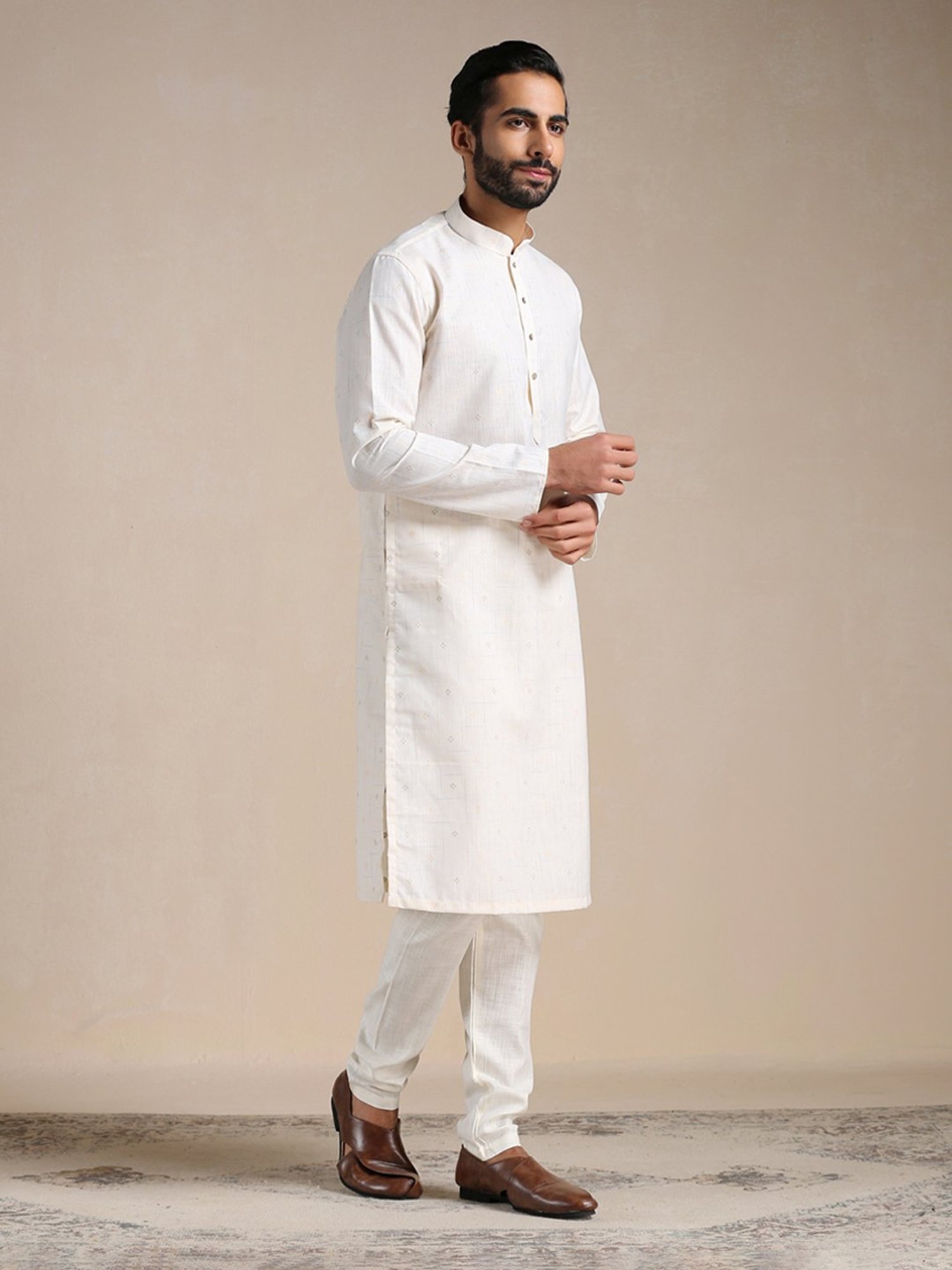 Manyavar Off White Regular Fit Self Design Kurta & Pyjama Set