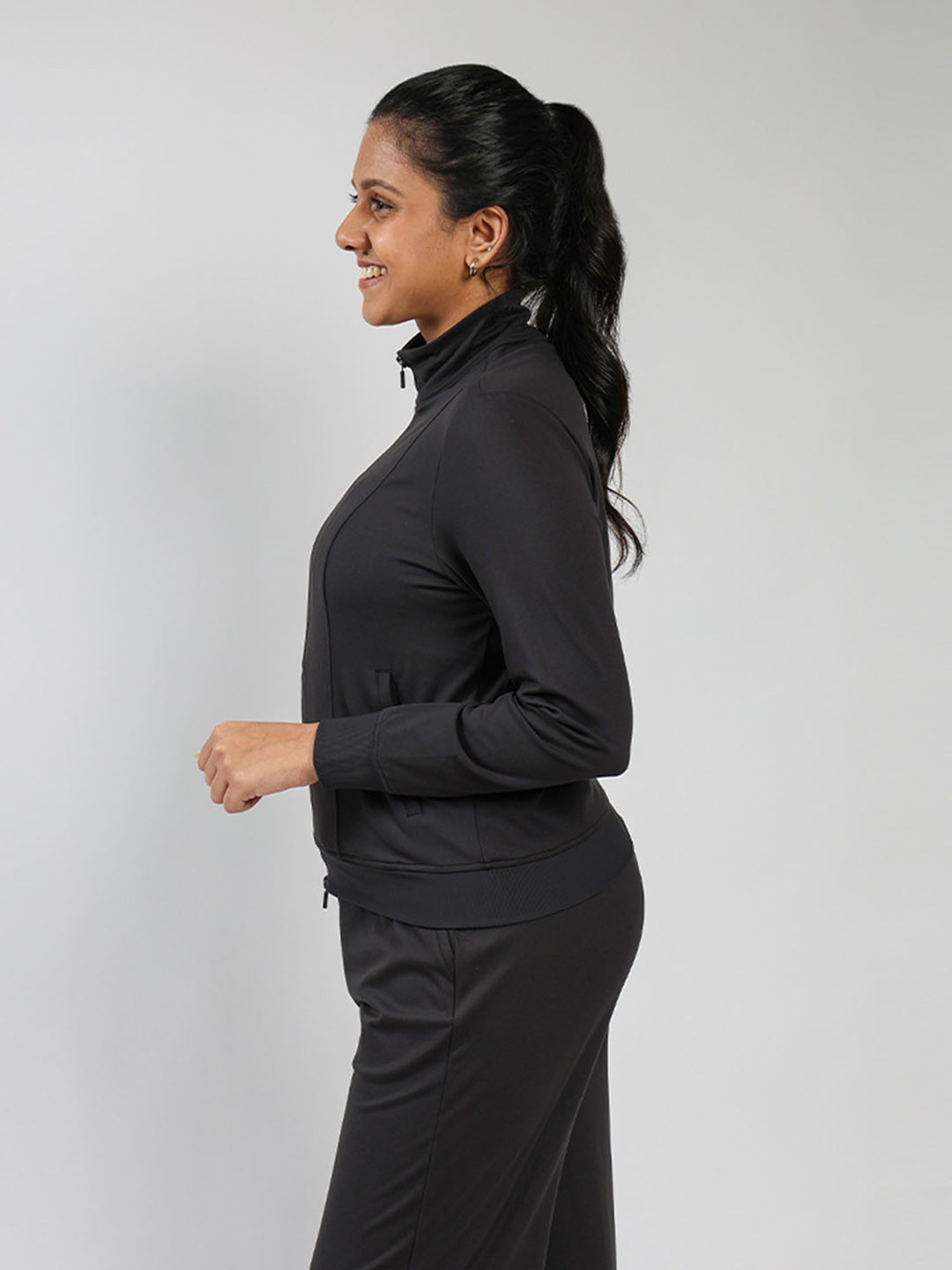 BlissClub Women Black On The Go Track Jacket With Two-Way Zipper