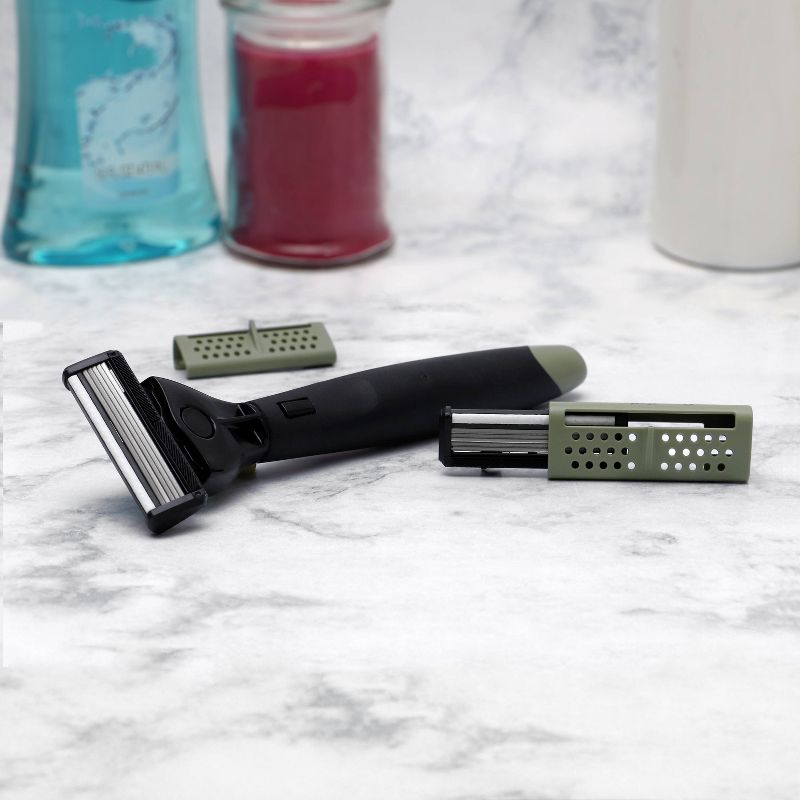 5 Blade Razor with 2 Carts - Goodfellow & Co™