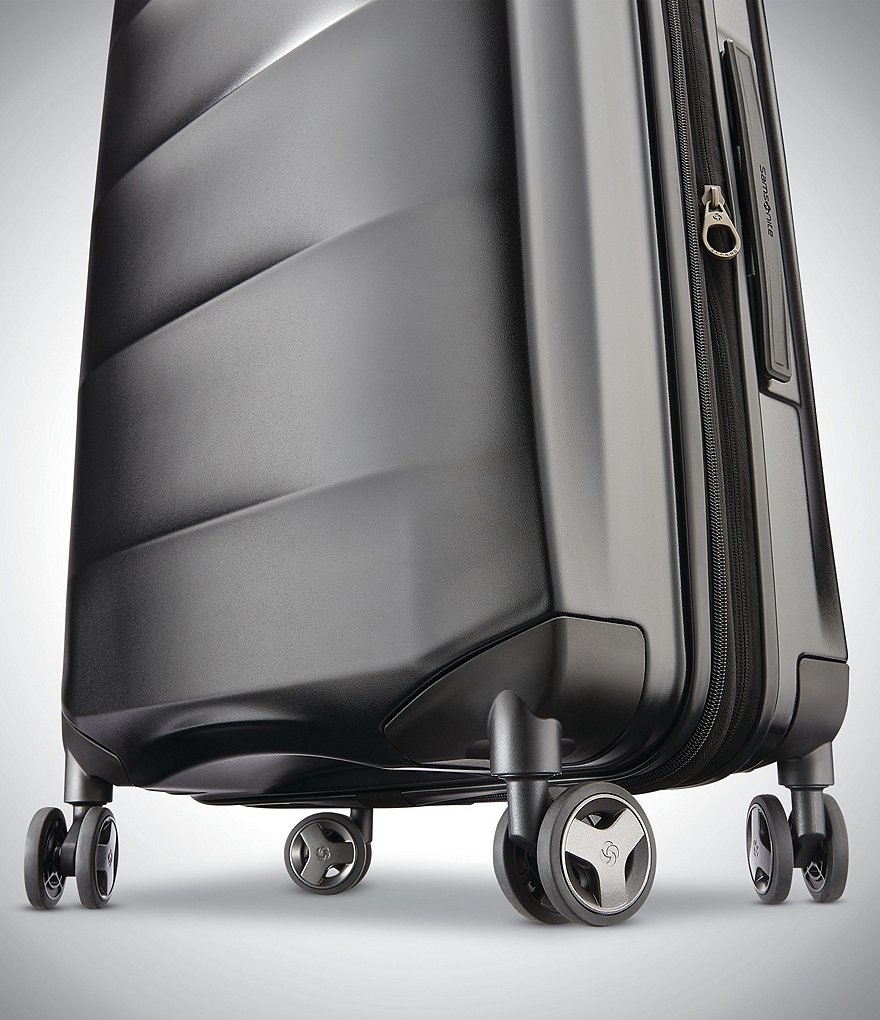 American Tourister 18'' Mickey Mouse Upright Hardside Suitcase