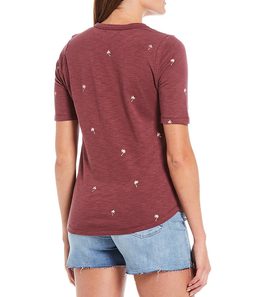 Democracy Palm Print Knit Moon Cut Out Scoop Neck Surplus Hem Tee