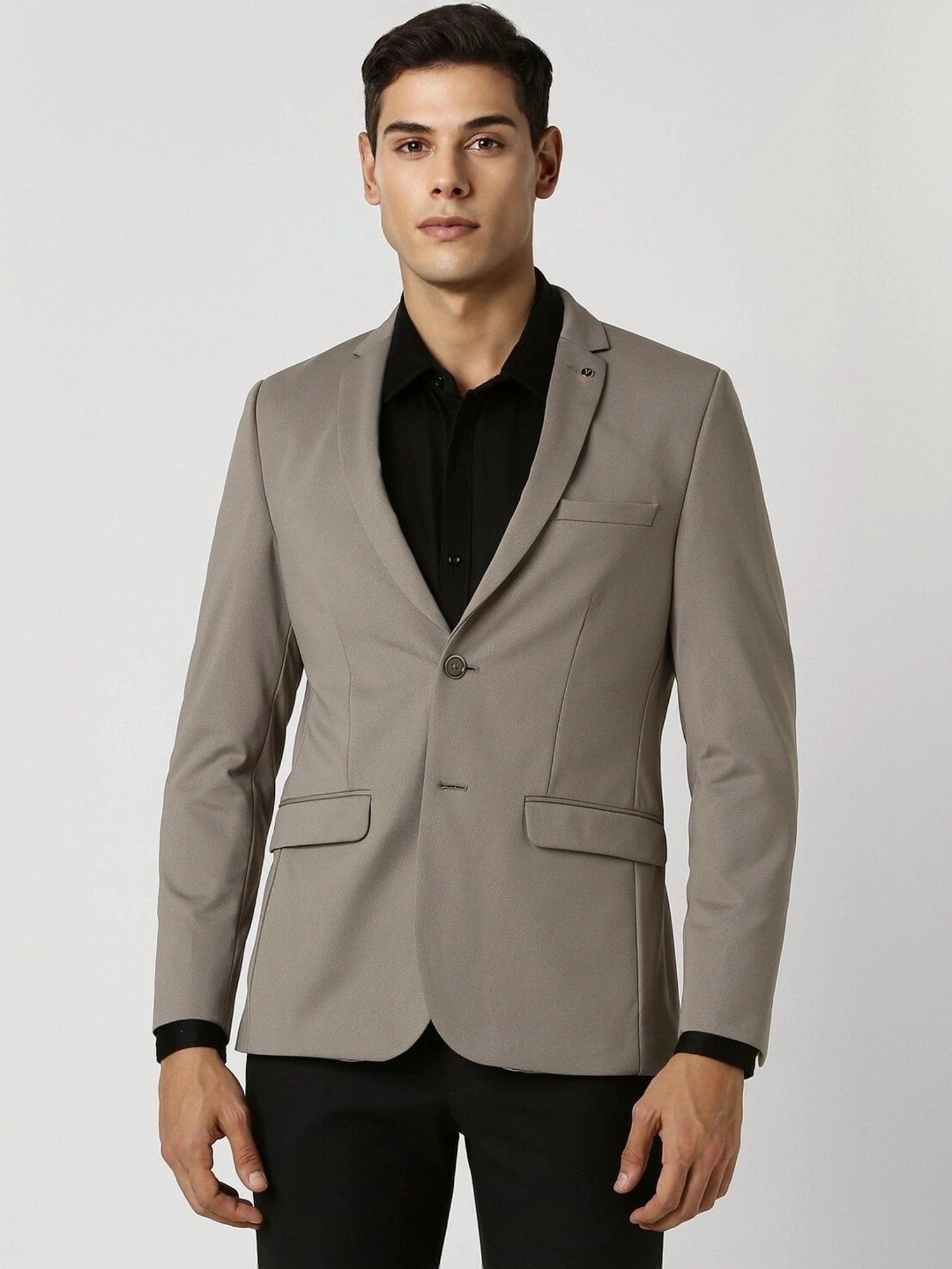 Arrow Sports Green Regular Fit Texture Waistcoat