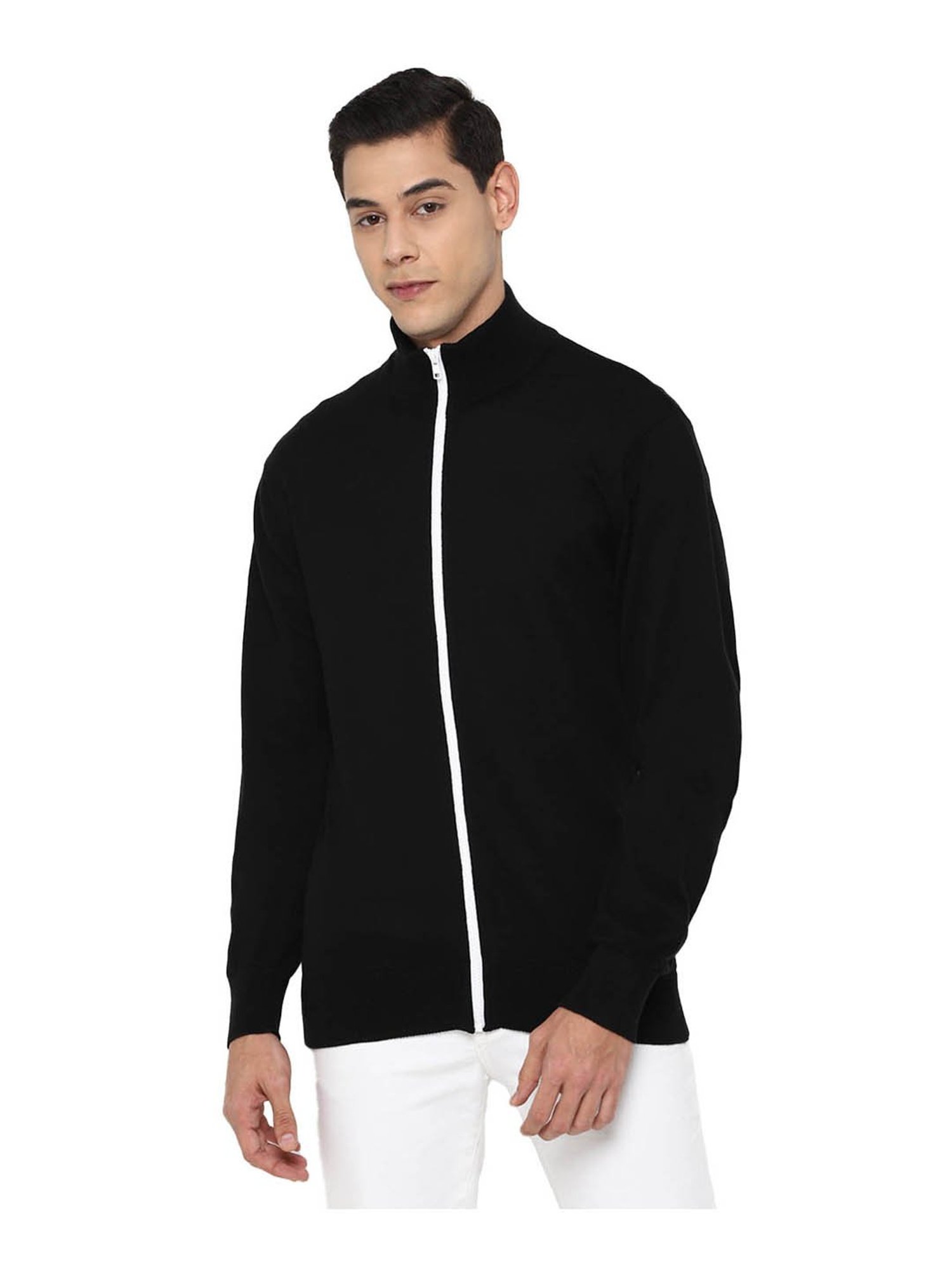 Forever 21 Black Regular Fit Sweater