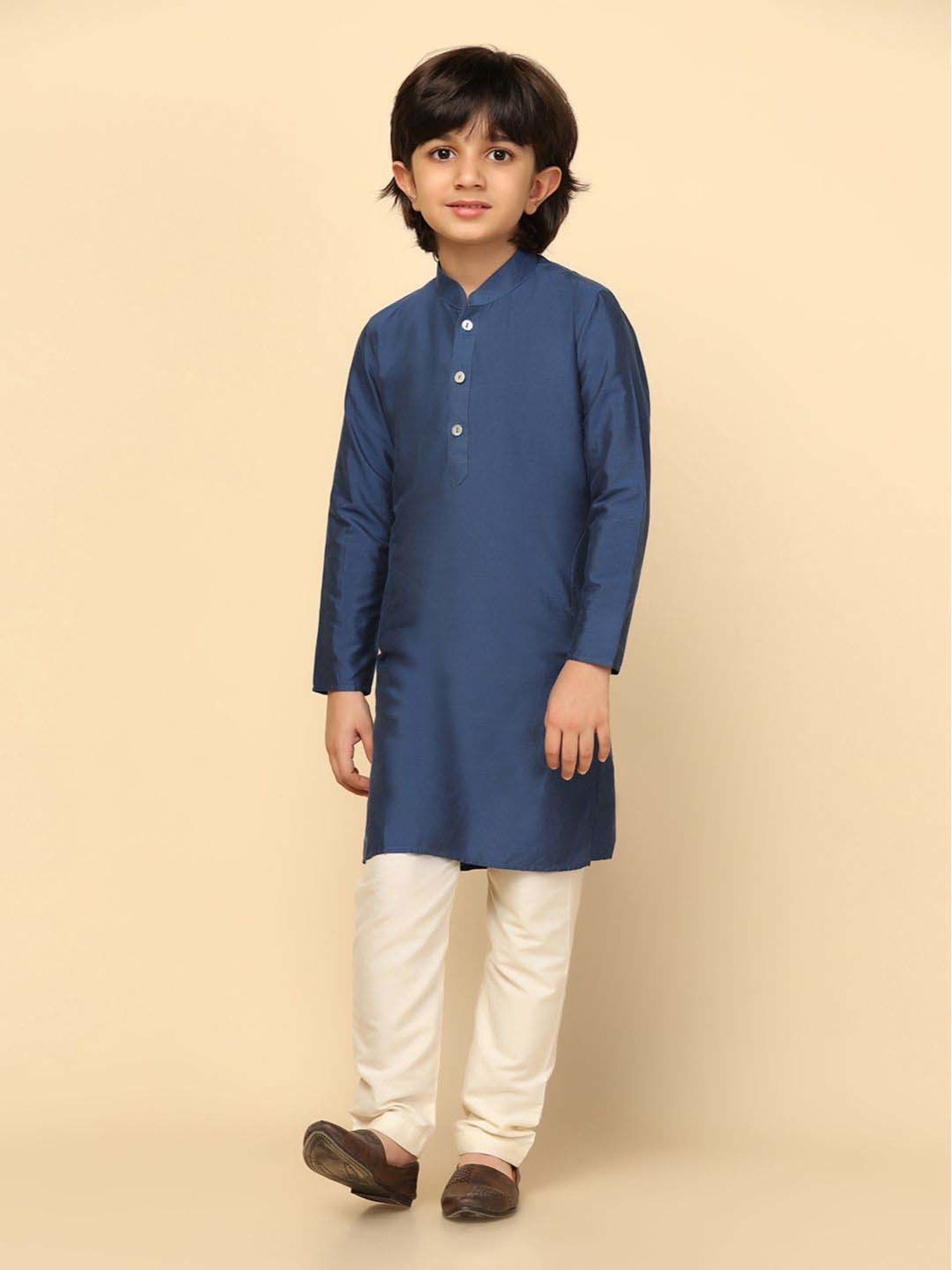 KISAH Kids Blue Embroidered Full Sleeves Kurta Set