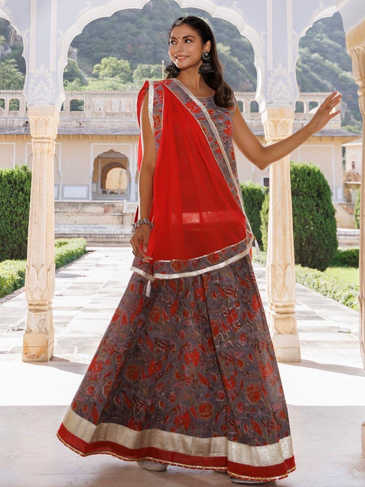 Geroo Jaipur Grey-Orange Pure Cotton Hand Block Printed Skirt Set