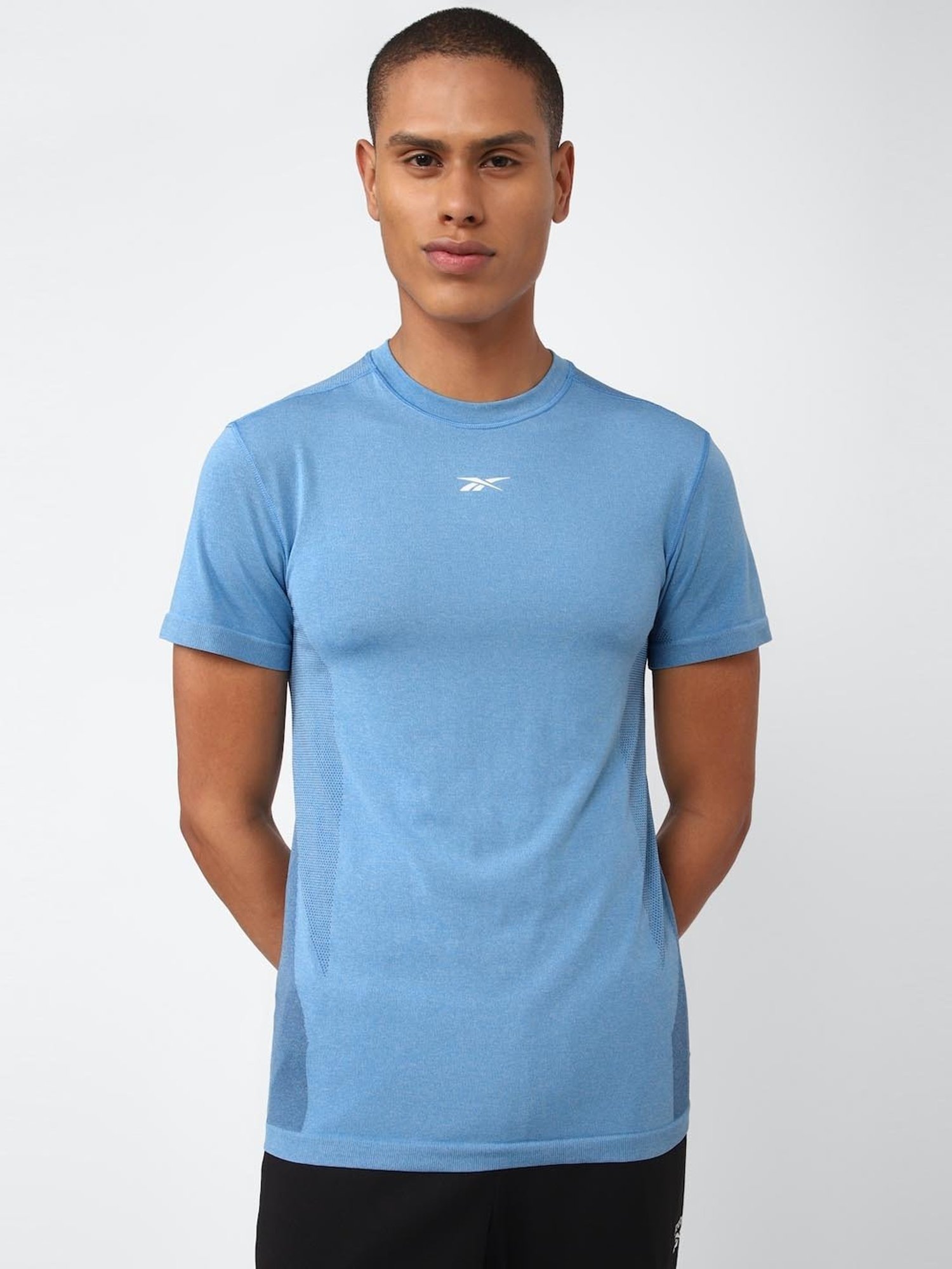 Reebok Blue Cotton Regular Fit T-Shirt