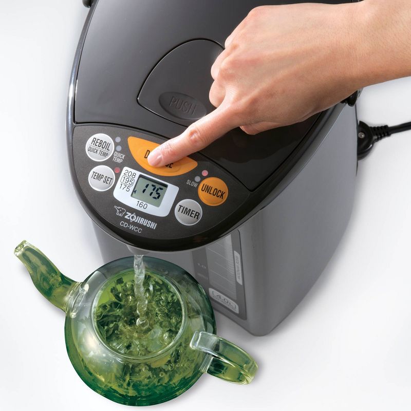 MegaChef 1.7L Electric Tea Kettle - Silver