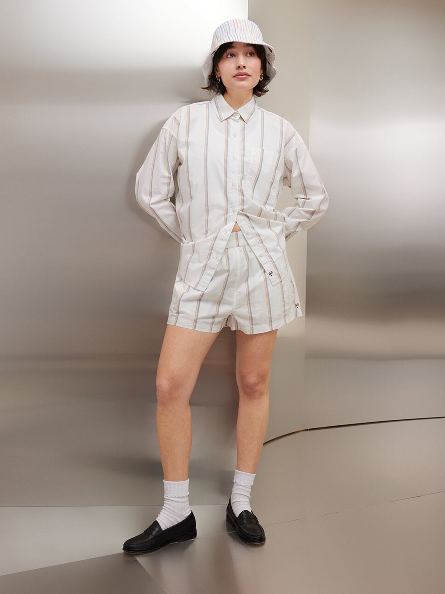 American Eagle Outfitters White Cotton Striped Shorts