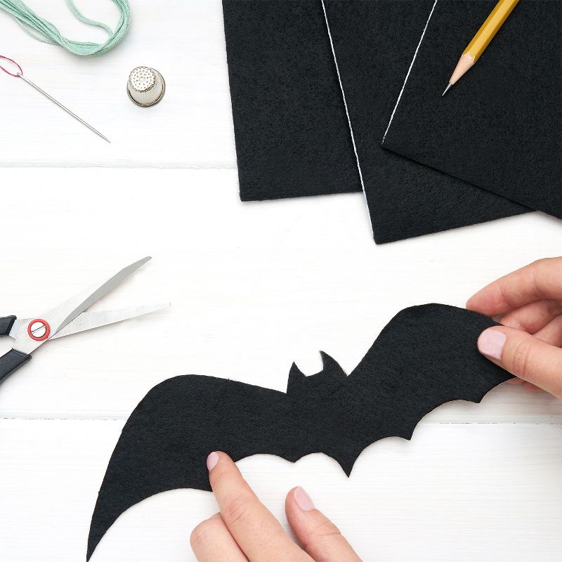 Arteza Adhesive Felt Fabric Sheets, Black, 8.3"x11.8" - Set of 20 (ARTZ-8669)