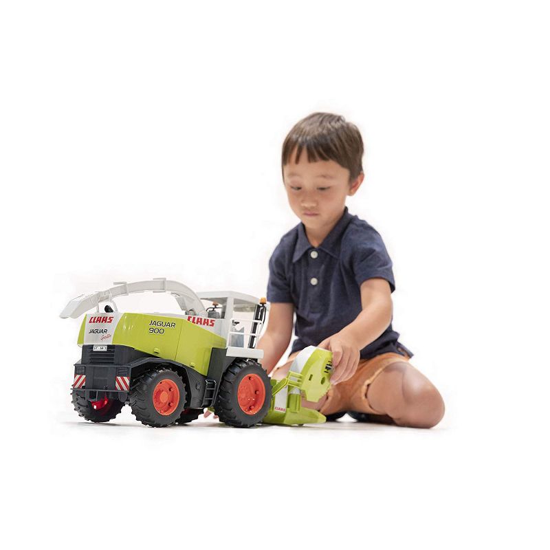 Bruder Claas Jaguar 900 Field Chopper