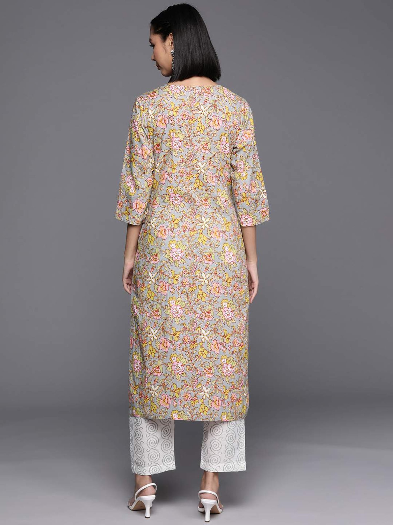 Varanga Grey & White Cotton Printed Kurta Pant Set