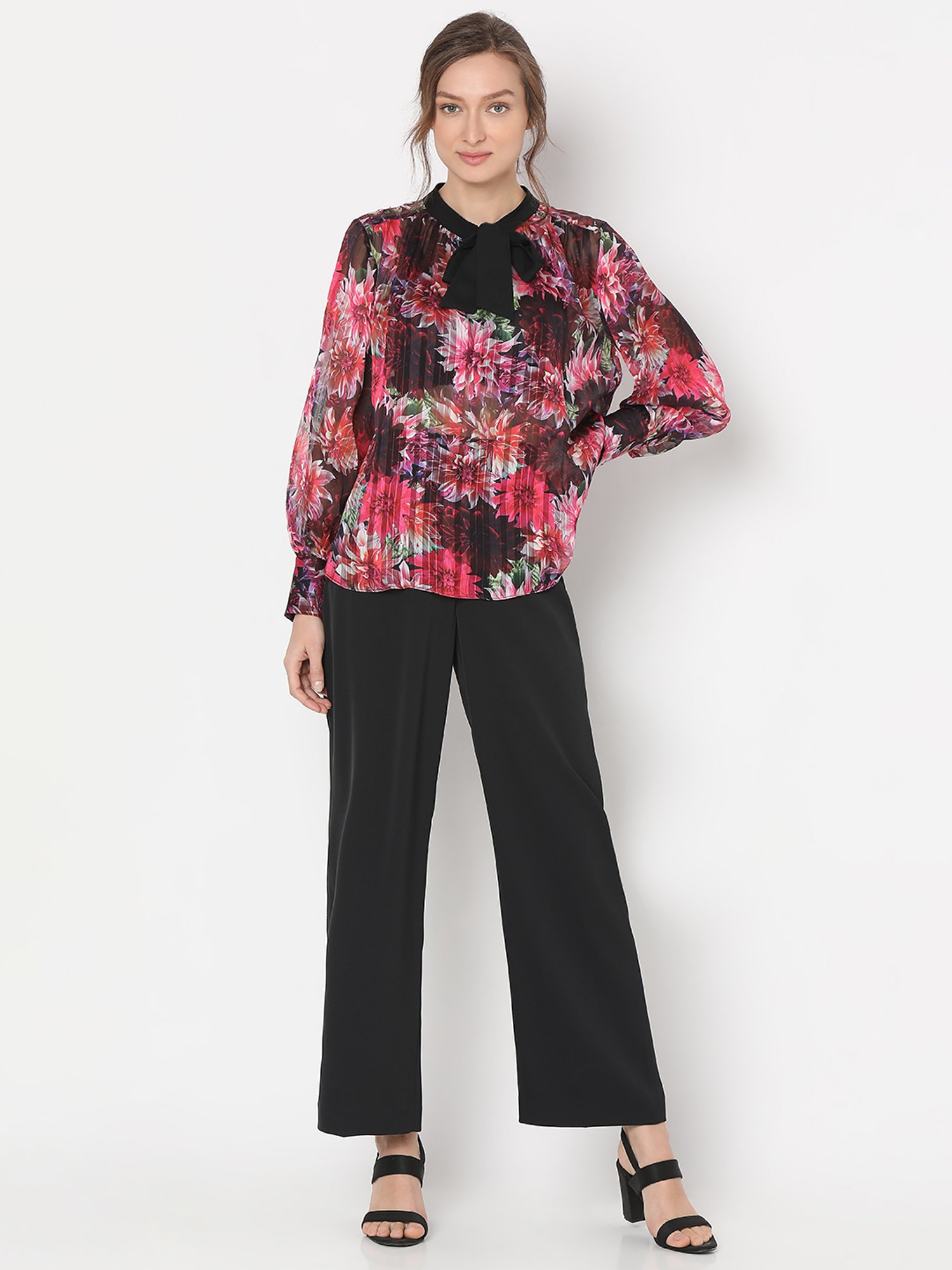 Vero Moda Black & Pink Floral Print Top