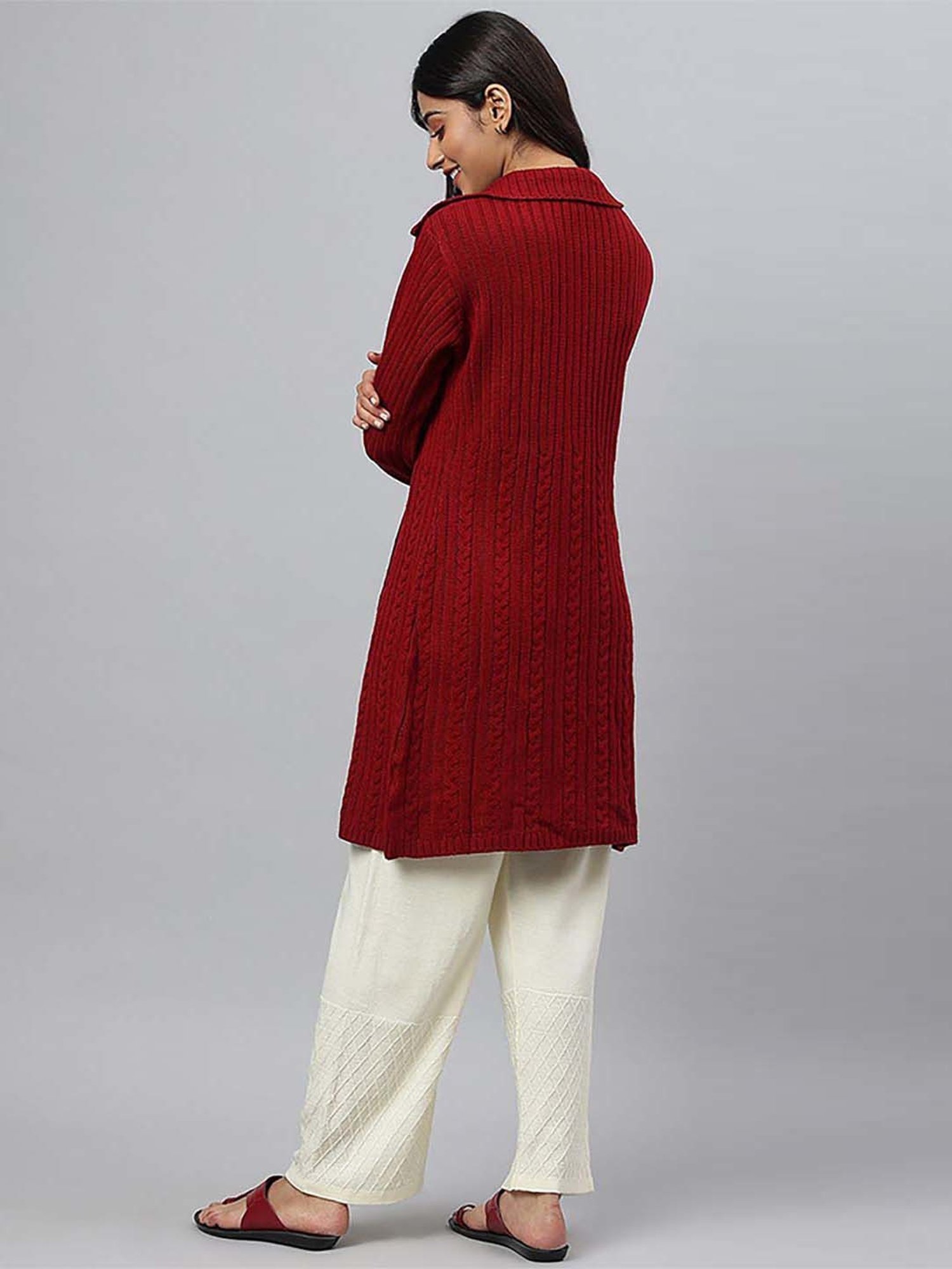 Aurelia Red Regular Fit Cardigan