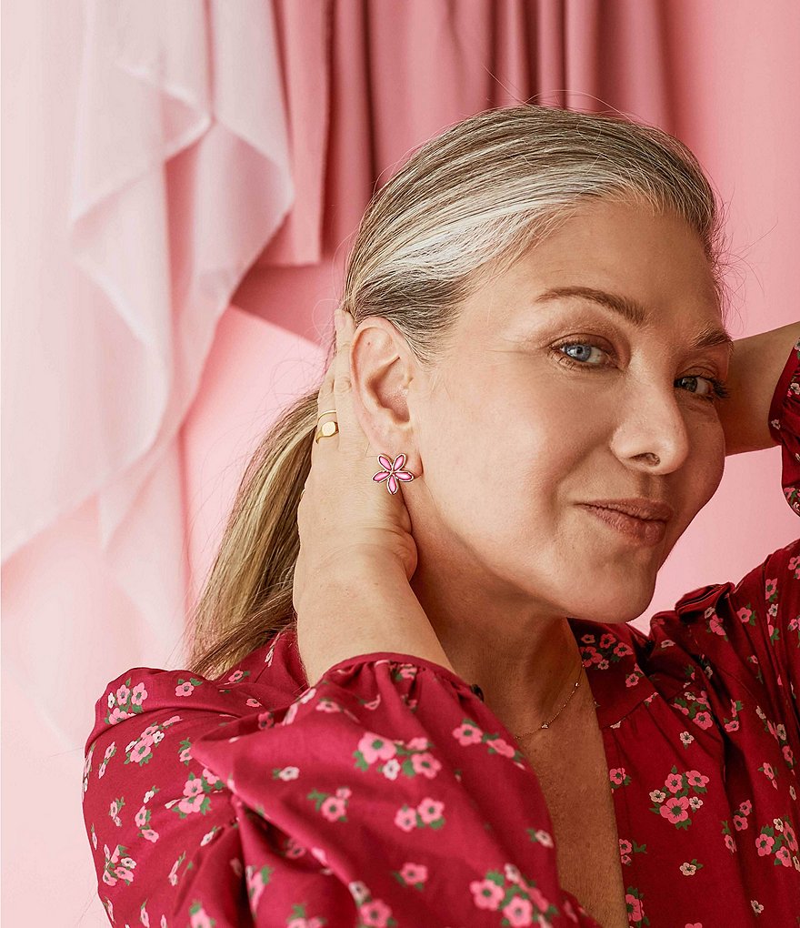 Kendra Scott Kyla Flower Stud Earrings