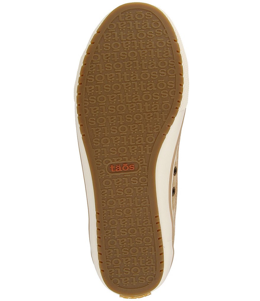 Trotters Kiera Suede Kitten Heel Pumps