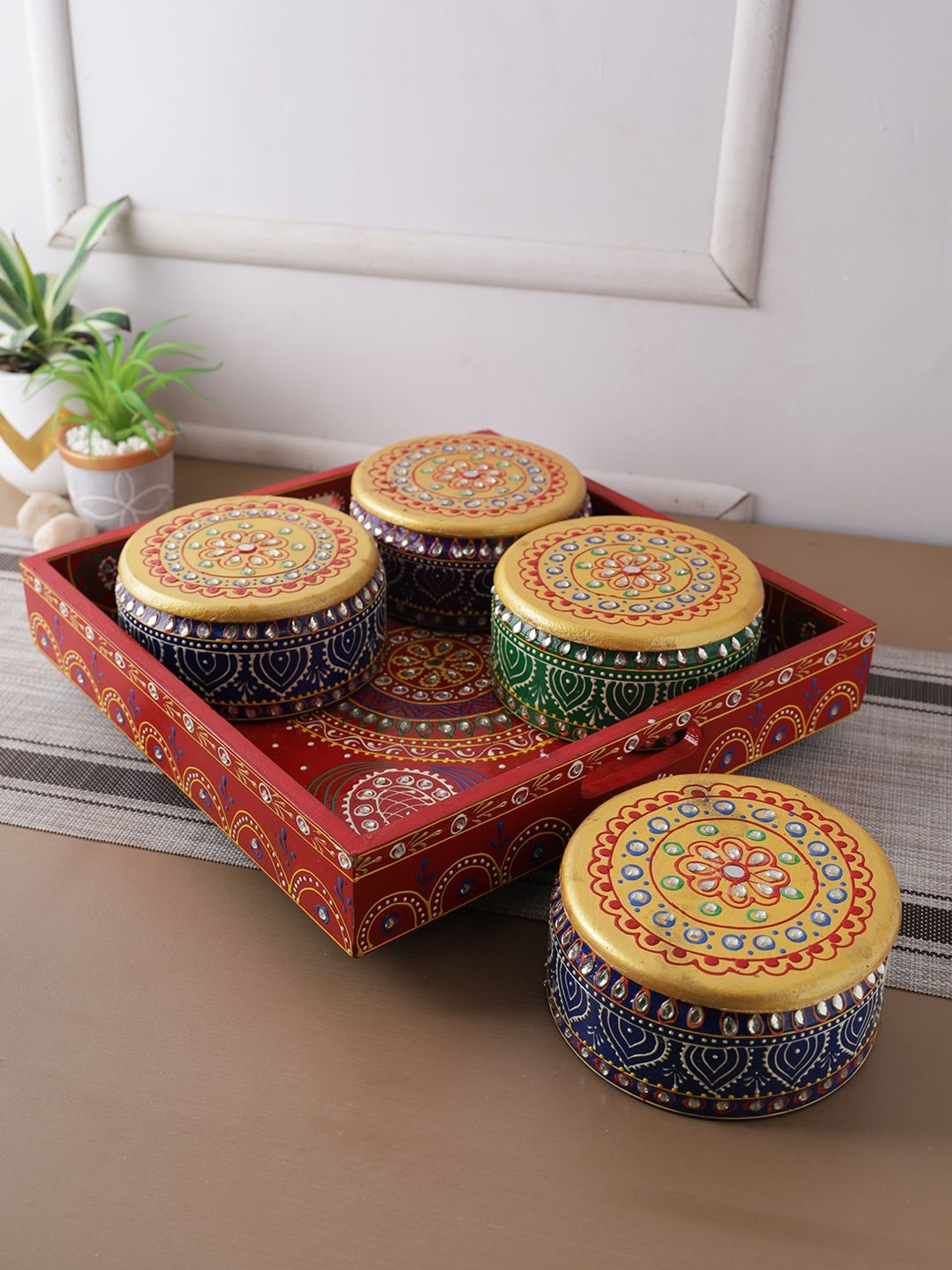 Aapno Rajasthan Red Wooden Tray with 4 Jars