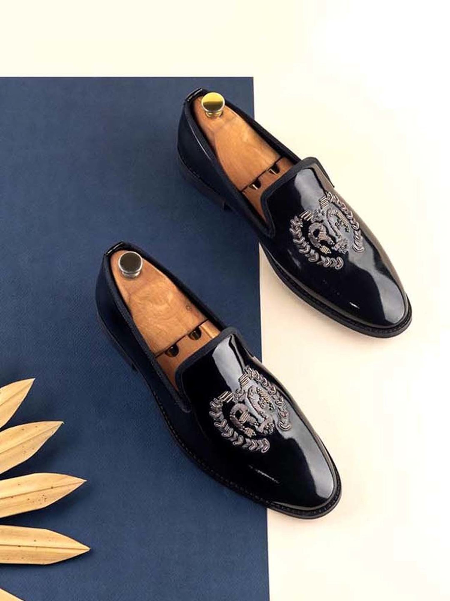 Griffin Men's Black Casual Loafers