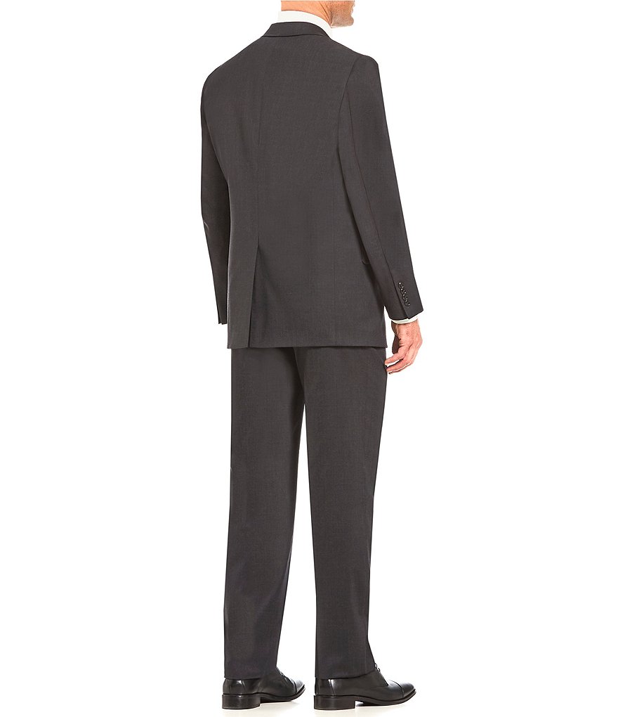 Cremieux Classic Fit Pleated Pant Solid Wool Suit
