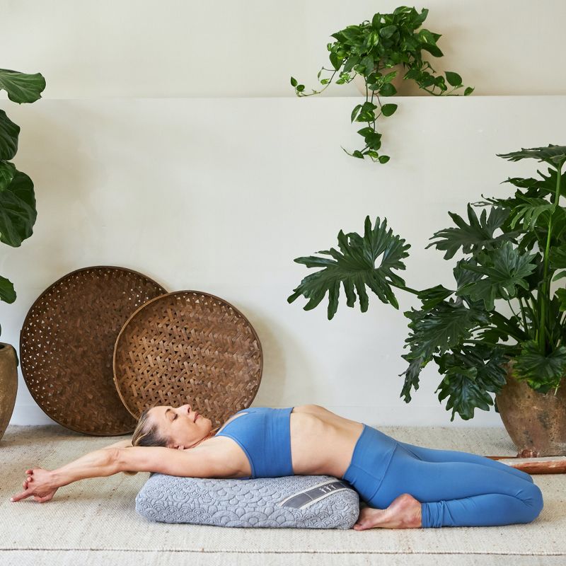 Brentwood Home Crystal Cove Square Meditation Cushion, Buckwheat Zabuton Floor Pillow, Made in California