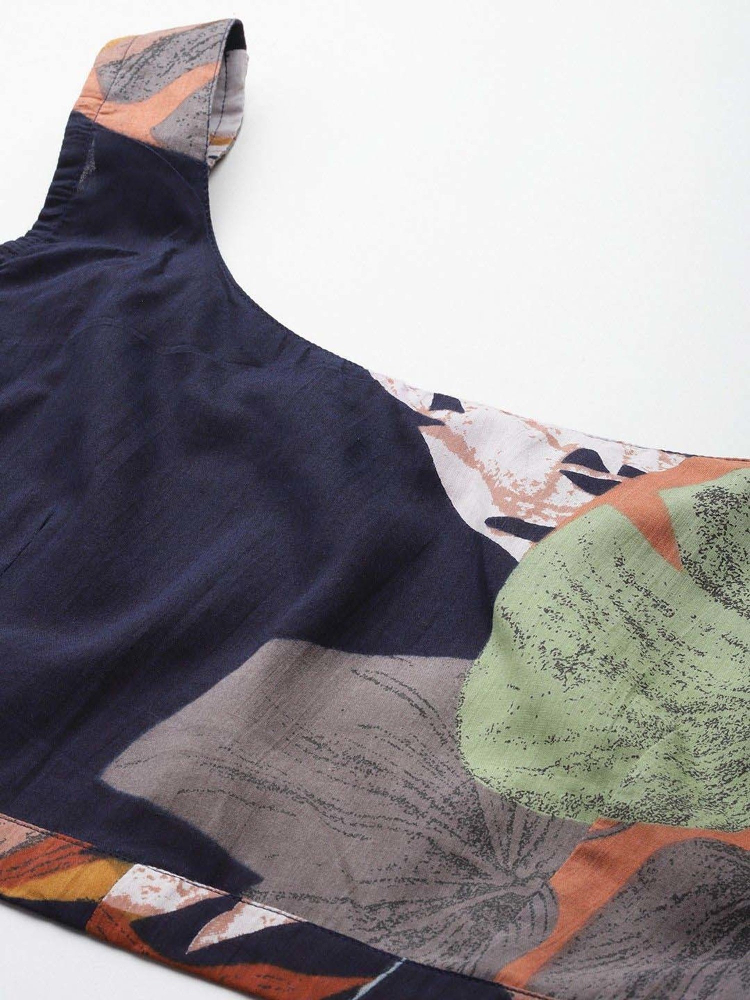 READIPRINT FASHIONS Black Cotton Printed Crop Top Pant Set With Jacket