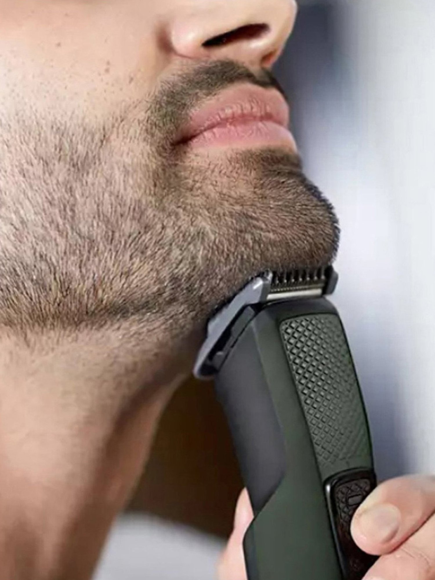 Wahl Professional Moser 1400 Germany Hair Clipper (Maroon)