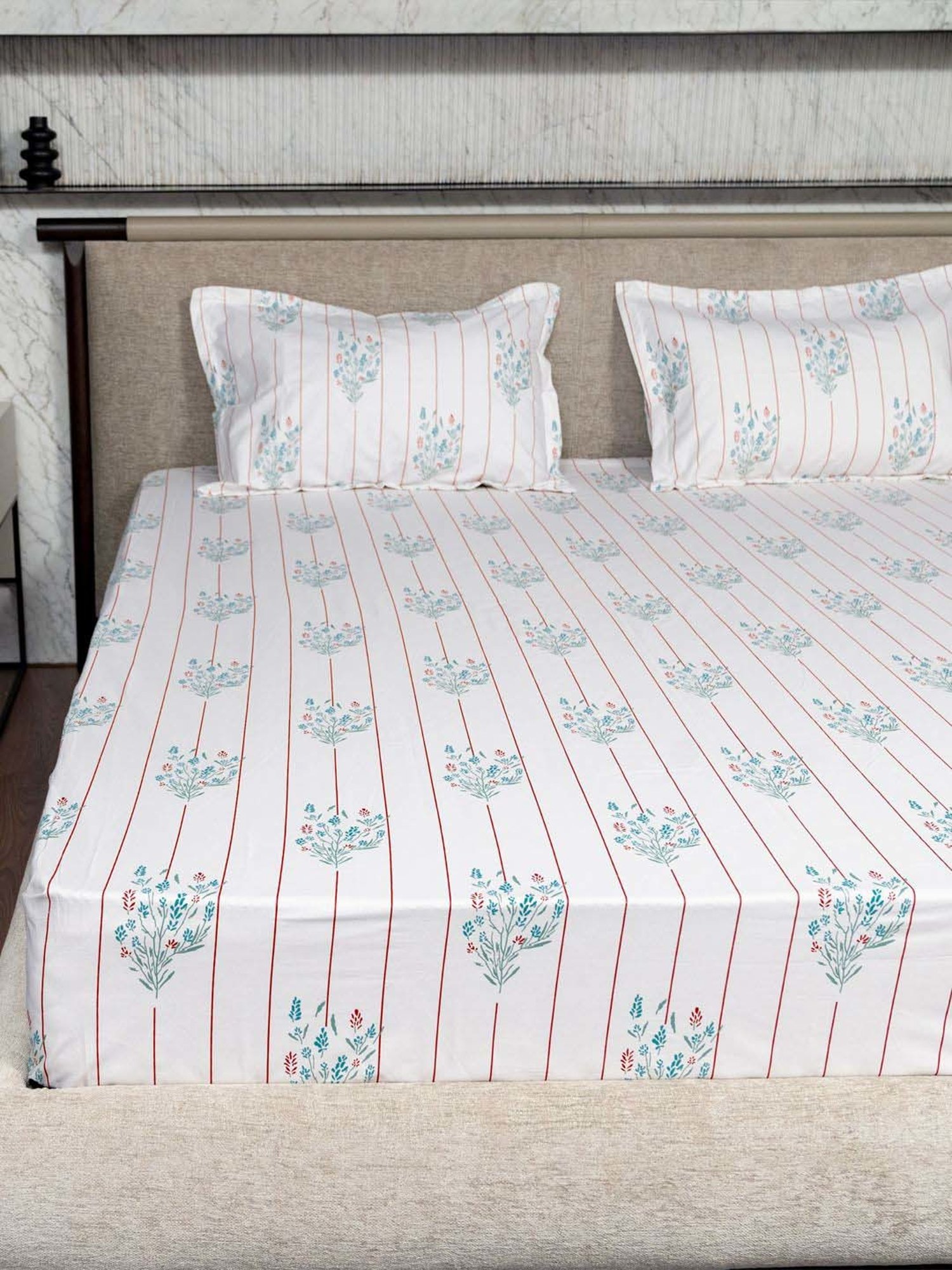 House This Juniper Blue Cotton 600 TC Double Size Bedsheet With Pillow Covers
