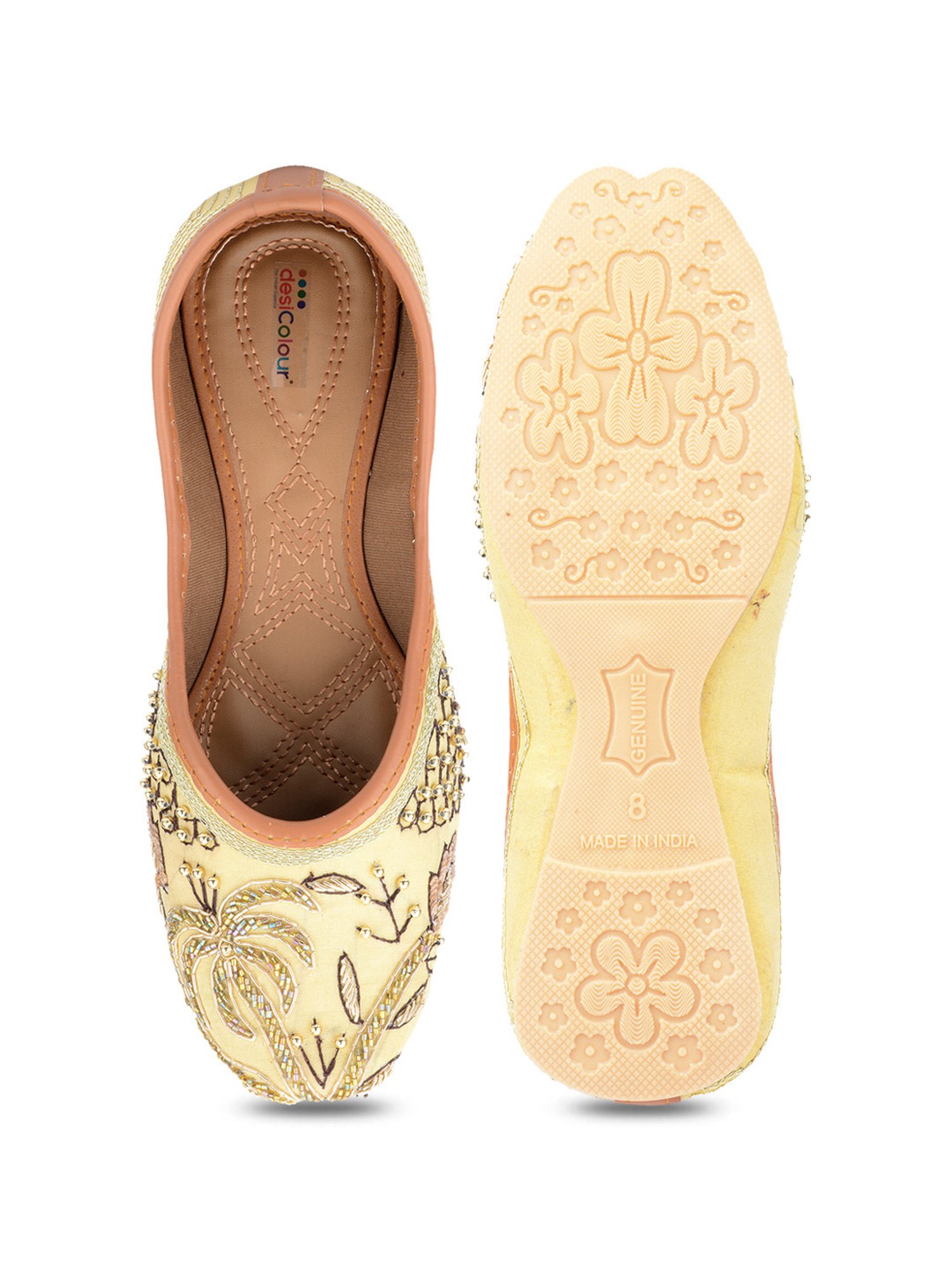 Desi Colour Women's Cream Ethnic Juttis