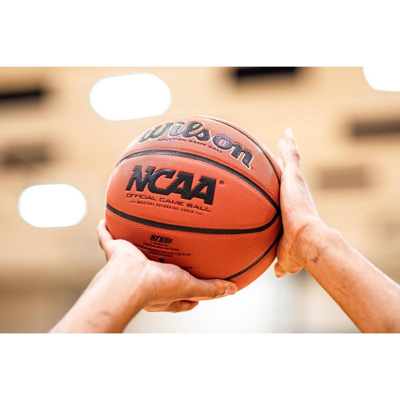 Wilson NCAA 28.5" Solution Game Ball