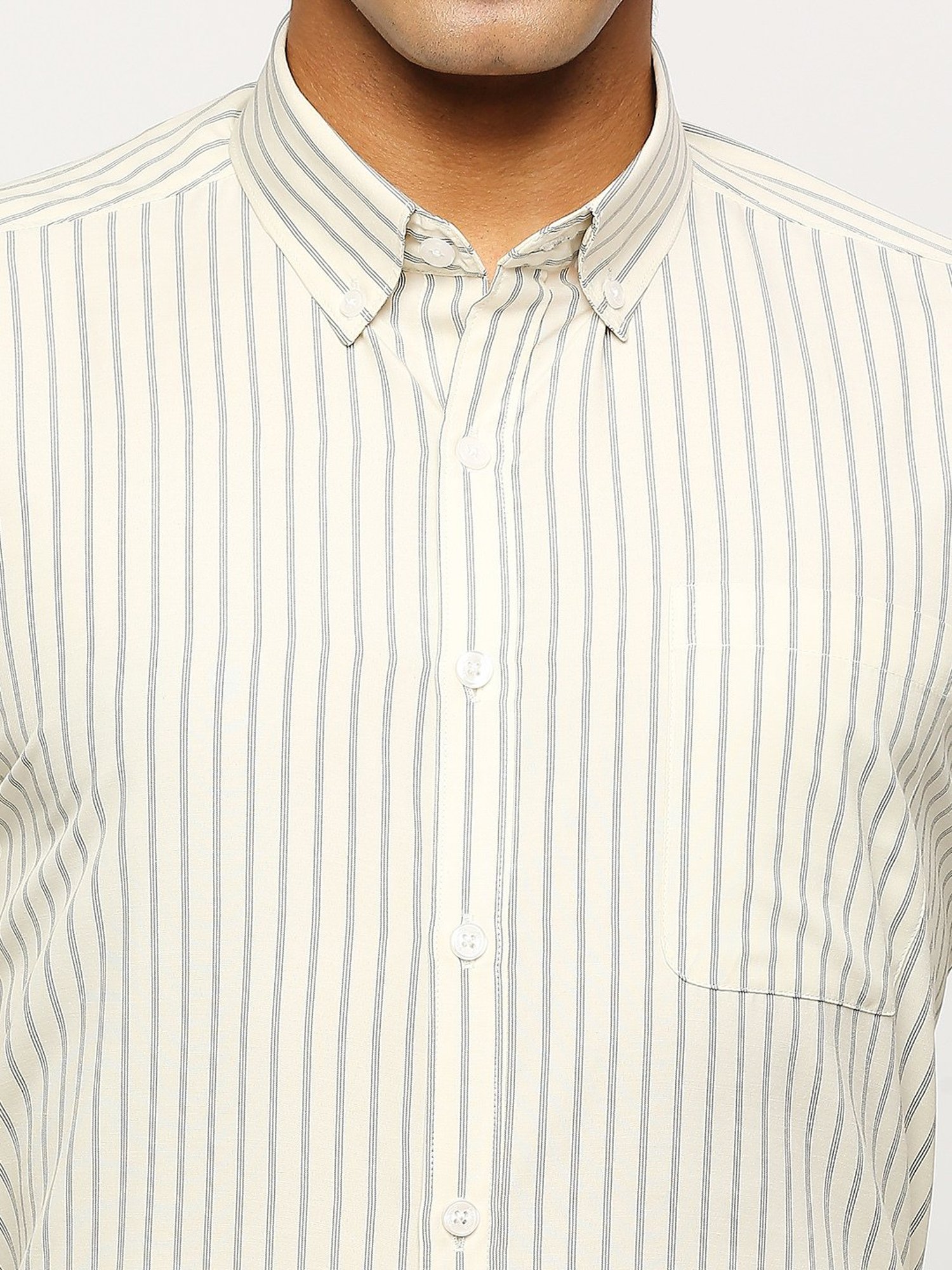 SOLEMIO Off White Regular Fit Striped Shirt