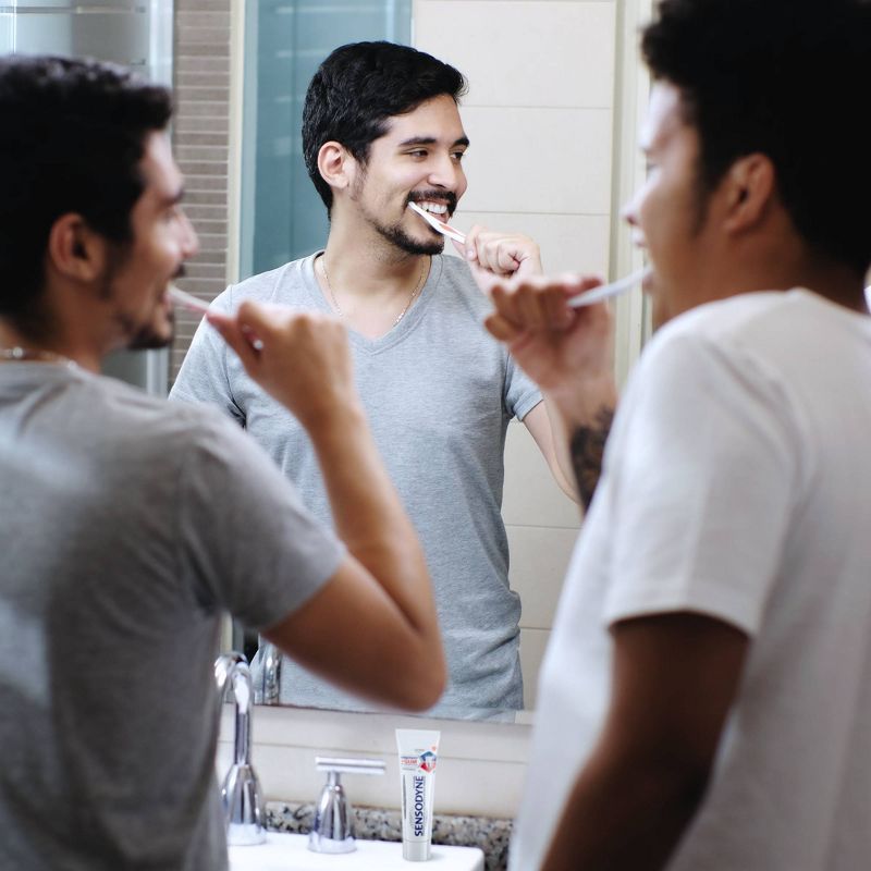 Sensodyne Sensitivity & Gum Whitening Toothpaste - 3pk