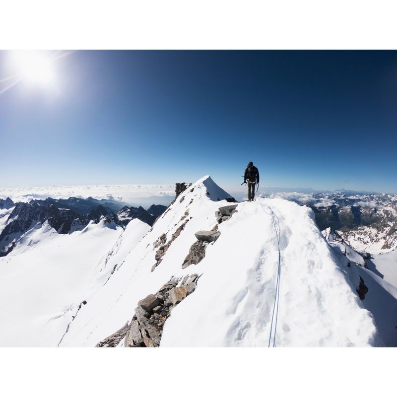 Compact Size 720P HD Digital Camera Camcorder 5MP CMOS Sensor 2.0" LCD Screen 3 Meters Waterproof with Built-in Microphone for Kids Children Students Boys Girls Summmer Gift