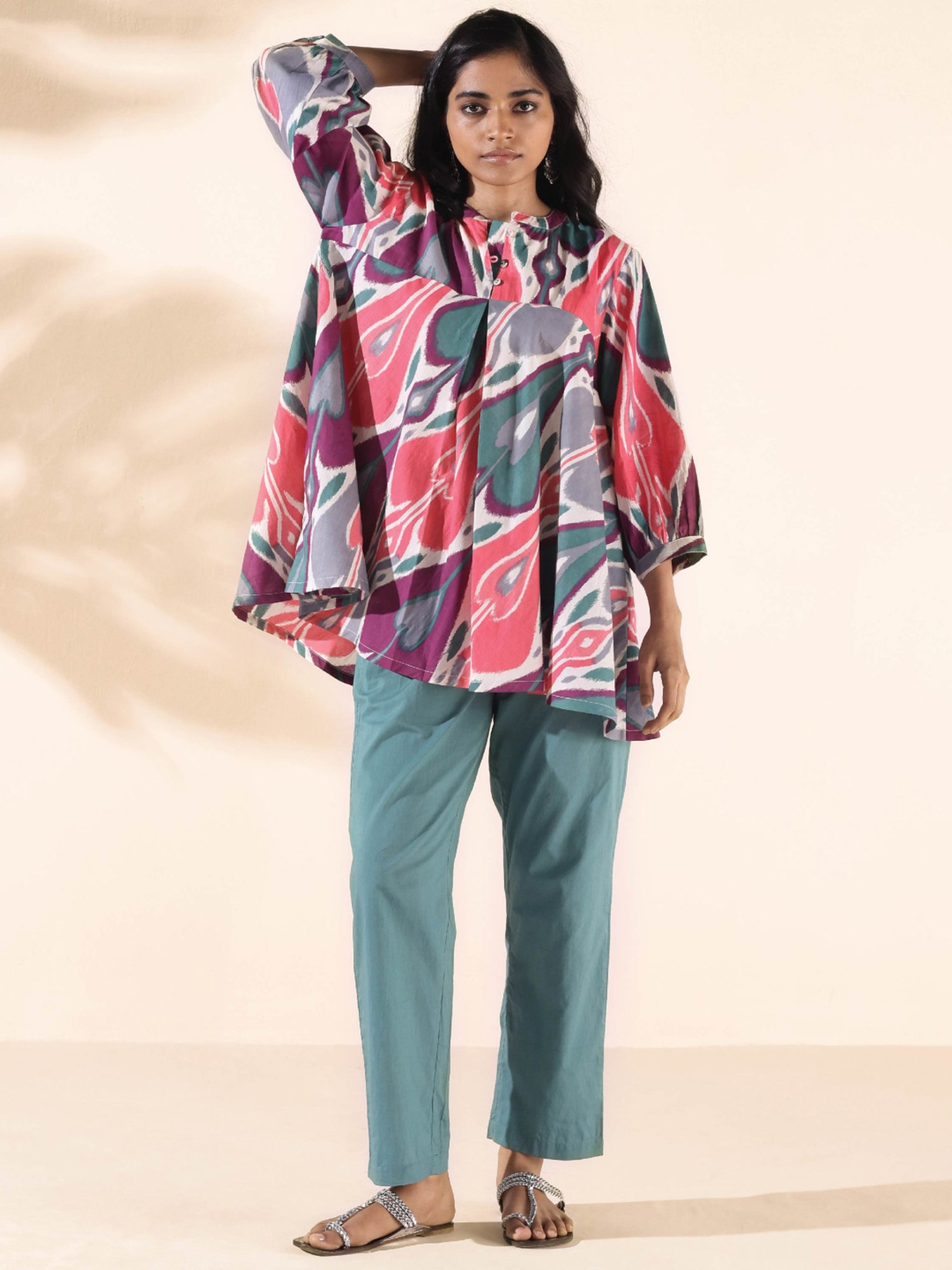 true Browns Pink & Grey Printed Top Pant Set