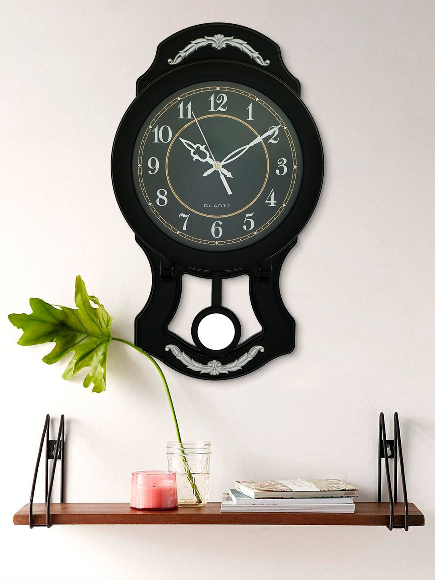 CHRONIKLE Elegant Vertical Black Plastic Wall Clock