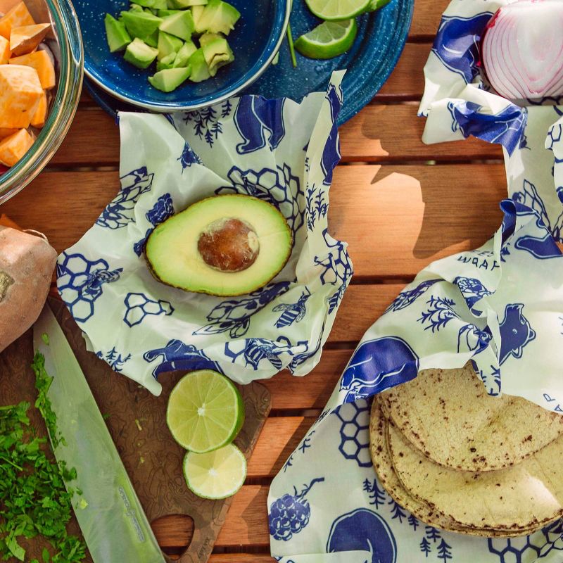 Bee's Wrap 3pk Reusable Beeswax Food Wraps Sustainable Plastic Free - 1 Small 1 Medium 1 Large Blue