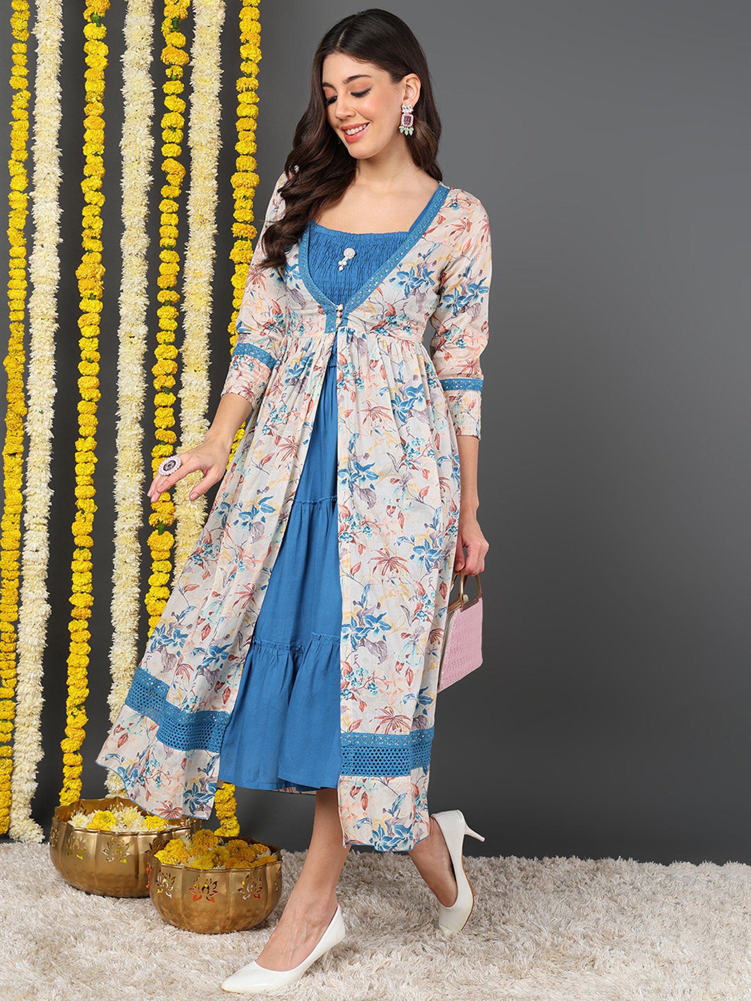 Vaamsi White & Blue Printed Ethnic Dress With Shrug