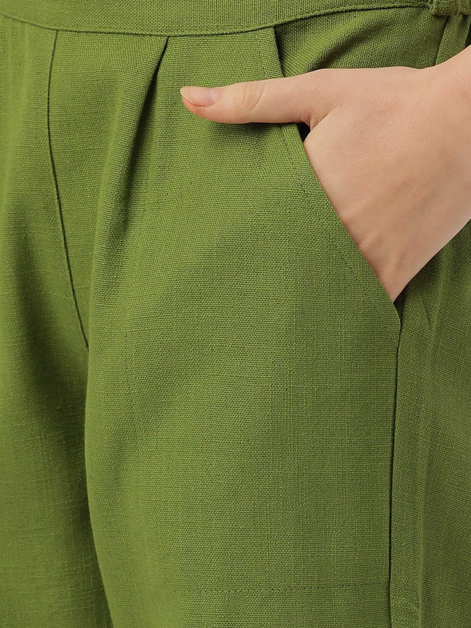 Jaipur Kurti Off-White & Green Cotton Printed Kurta Pant Set