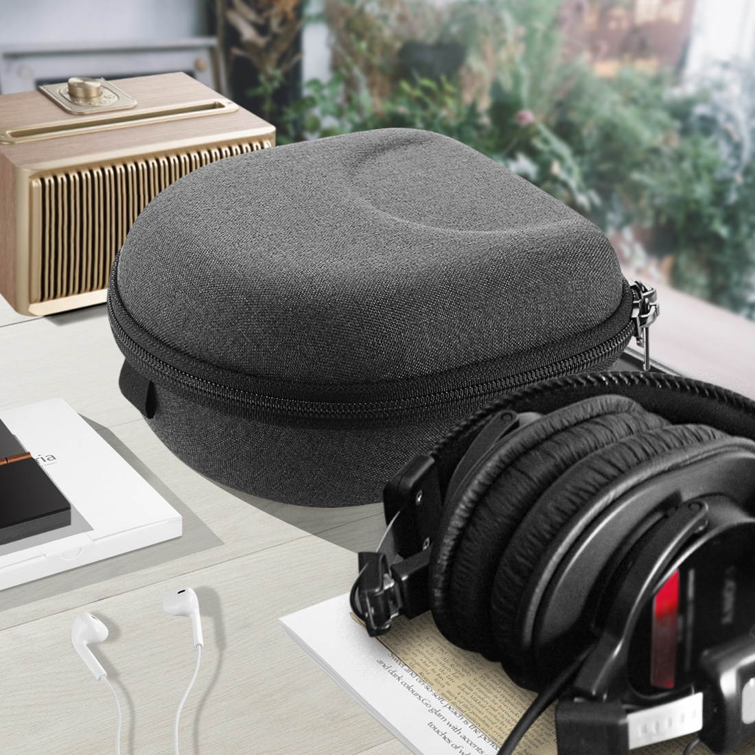 geekria ejb40 headphones carrying case for sony mdrv6, mdrv600, mdrv900hd, mdrv500, mdr7506 and more / hard shell headphone case / headset travel bag black fabric