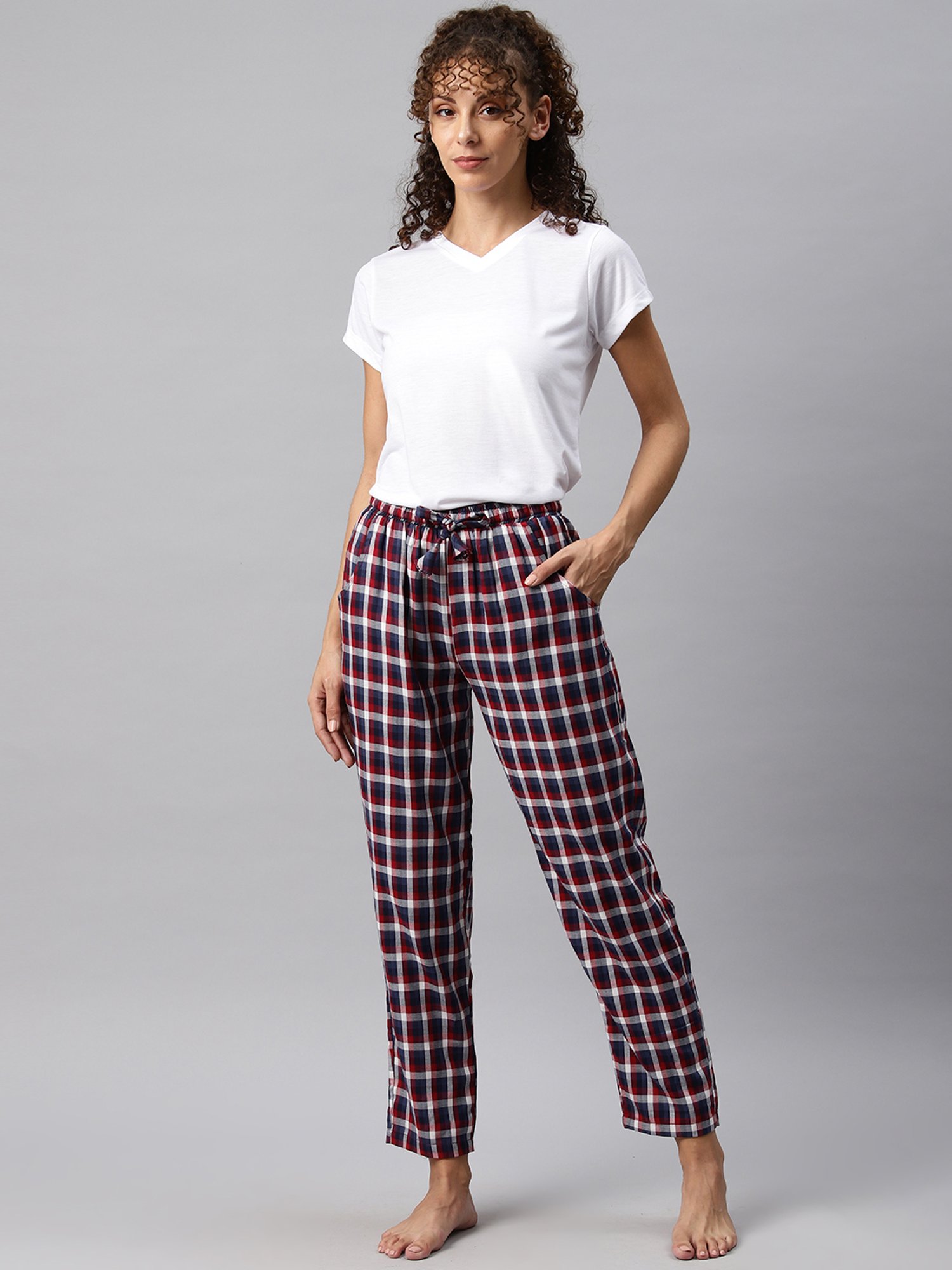 One Femme Multicolor Check Pyjamas
