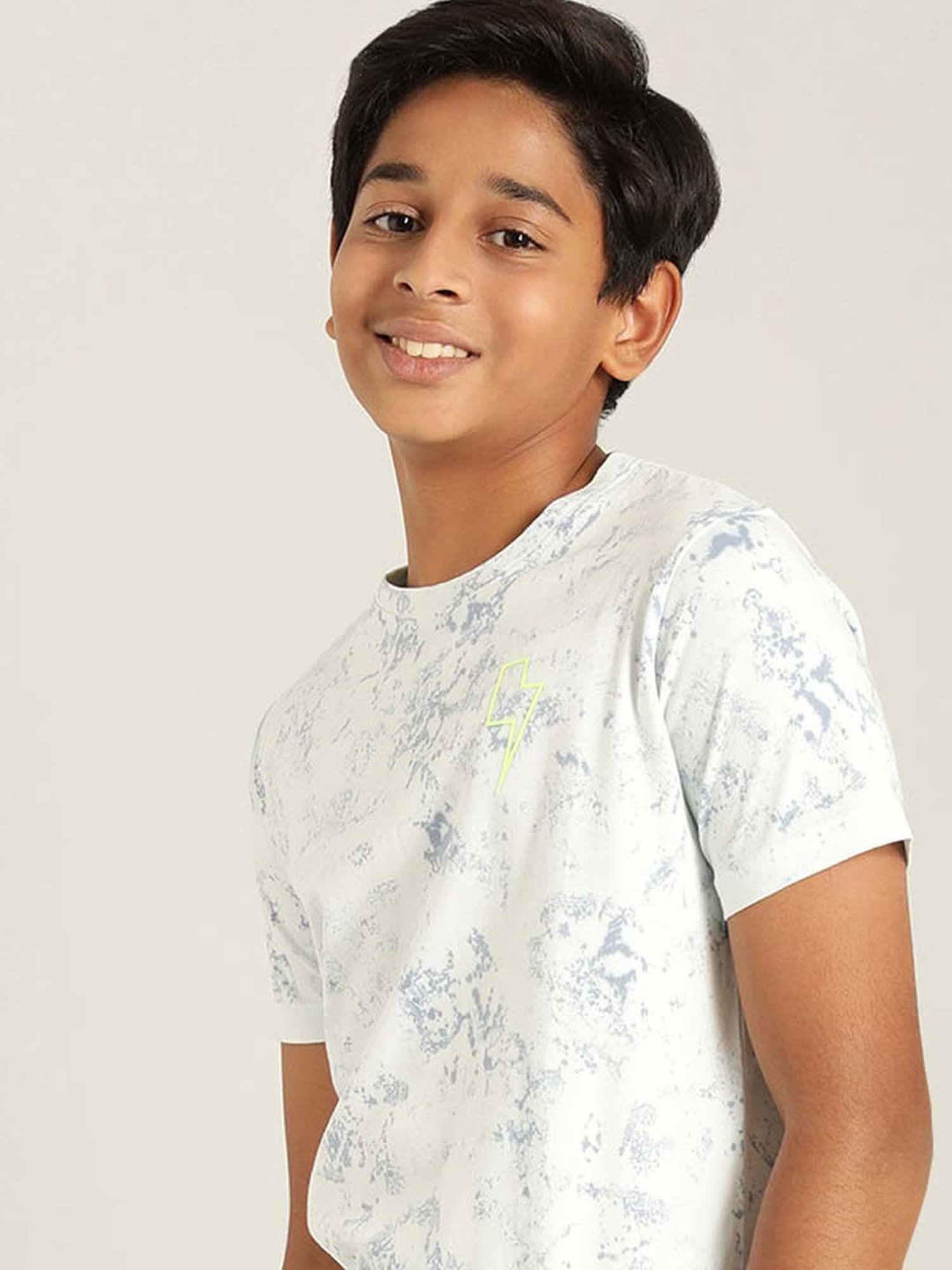 Indian Terrain Kids White & Blue Cotton Printed T-Shirt