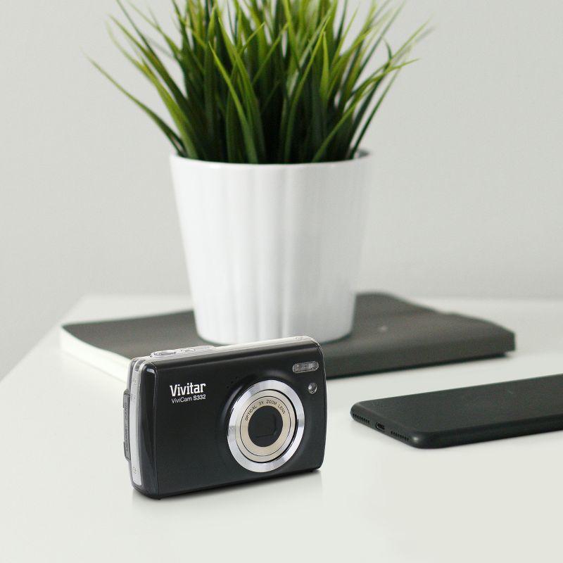 Vivitar ViviCam F332 14.1 Mega Pixel Digital Camera with 2.7 Inch LCD Screen in Black