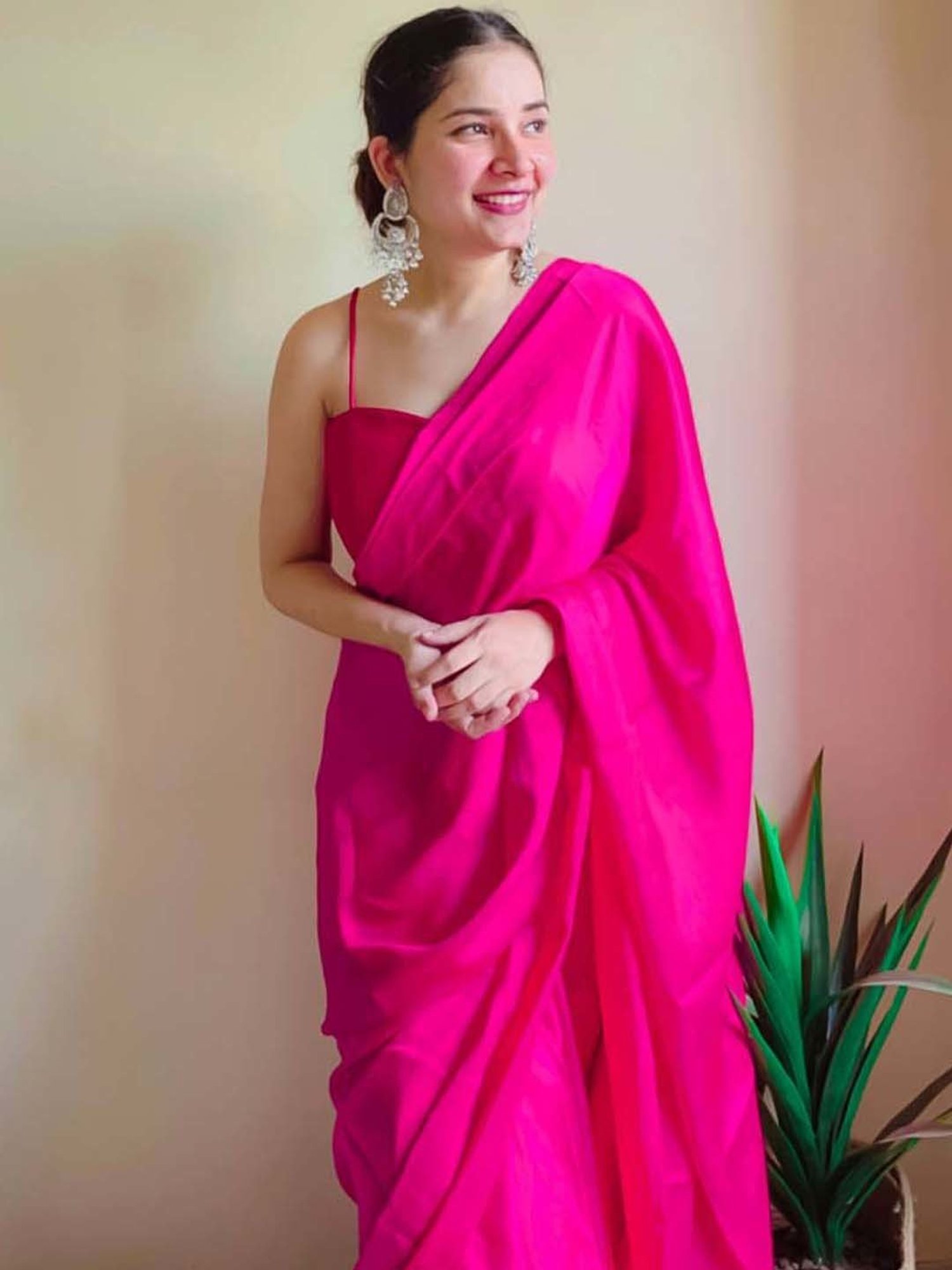 Swtantra Pink Satin Saree