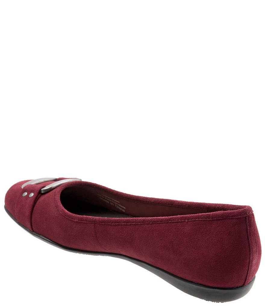 Trotters Sizzle Suede Signature Flats