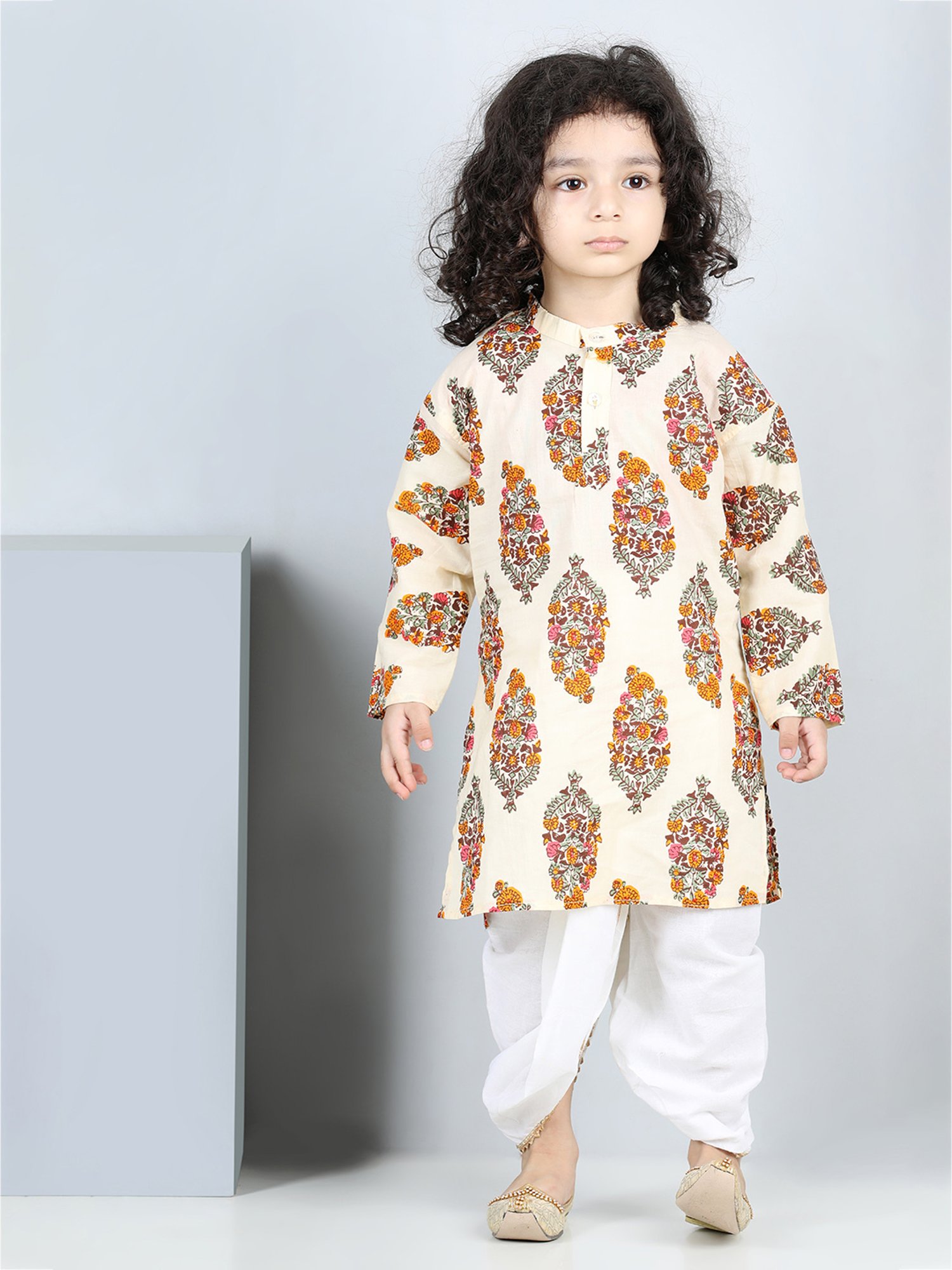 AJ Dezines Kids Off White Printed Full Sleeves Kurta with Dhoti