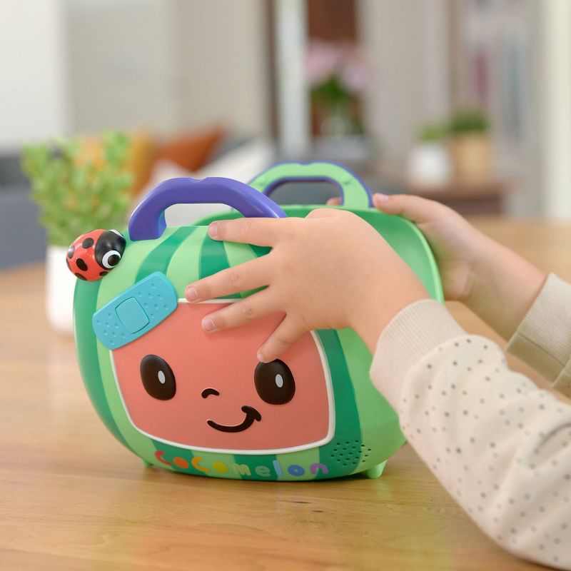CoComelon Musical Checkup Case